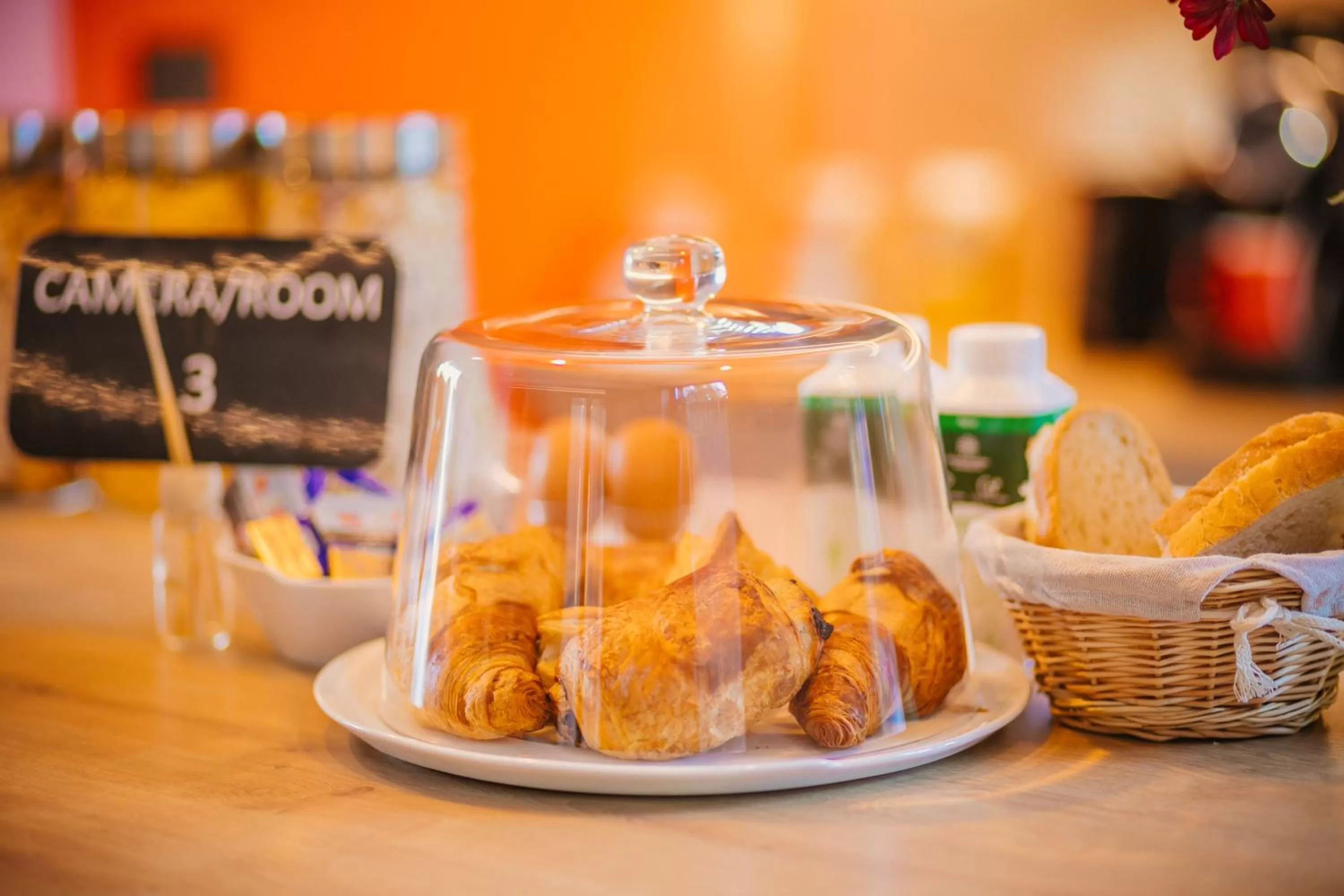 Food and drinks in Adventure Lake Resort - Simared