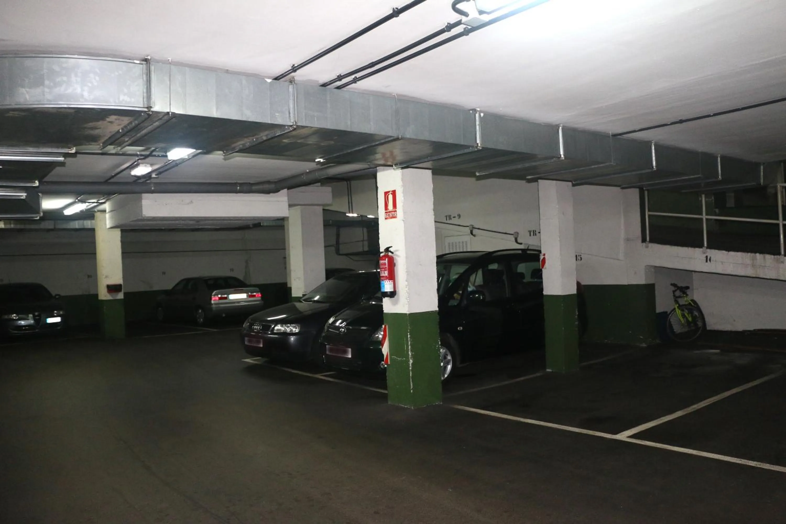Parking in Hotel 44
