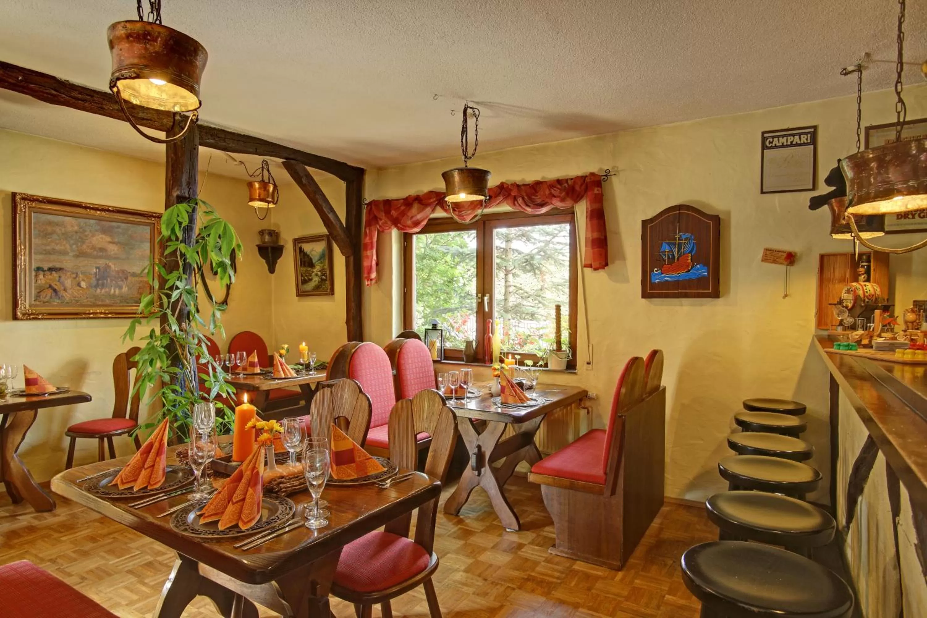 Restaurant/places to eat in Land-gut-Hotel BurgBlick