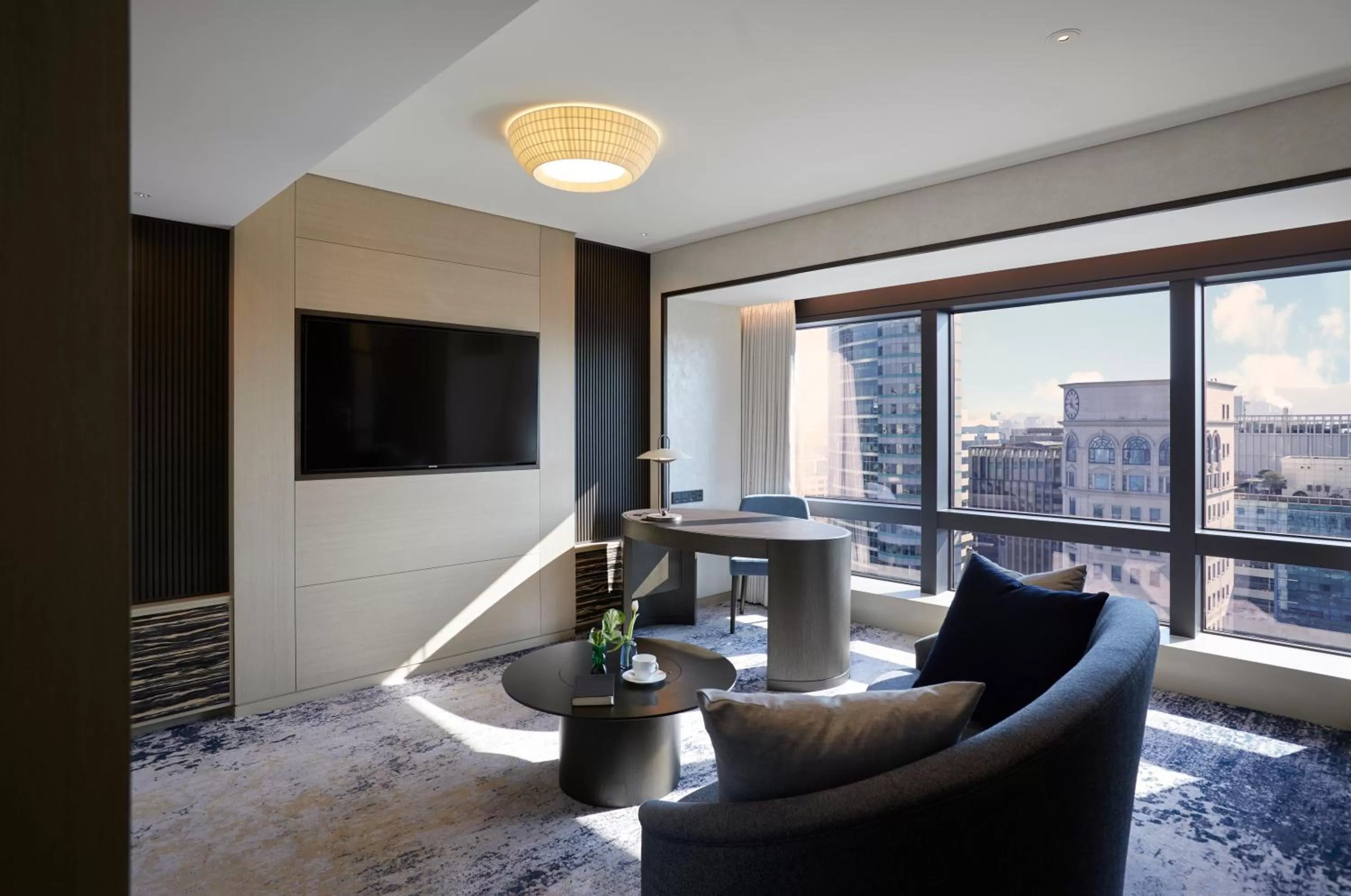 Bedroom in Grand InterContinental Seoul Parnas by IHG