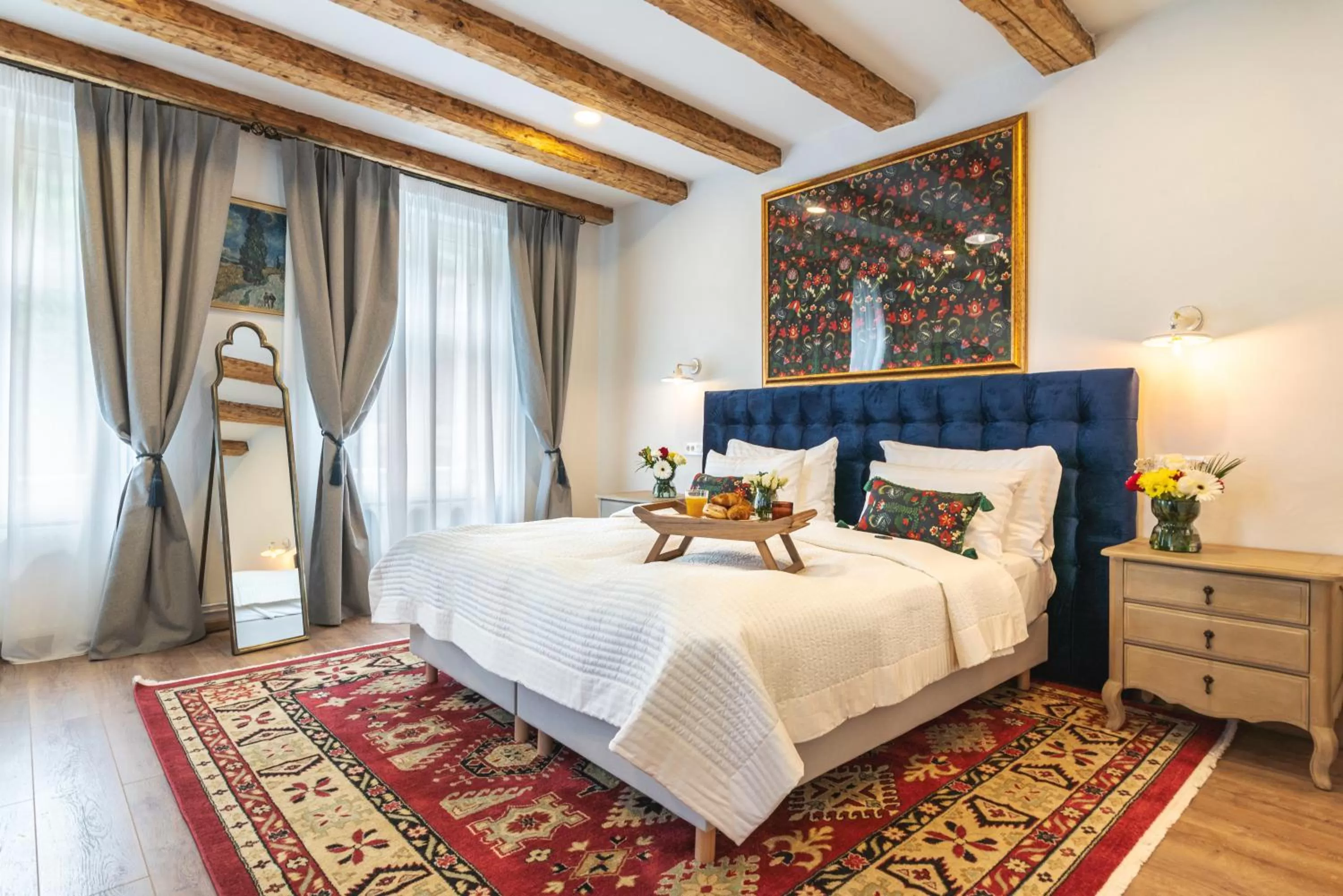 Bed in Nikolas Haus Central Location with Free Parking