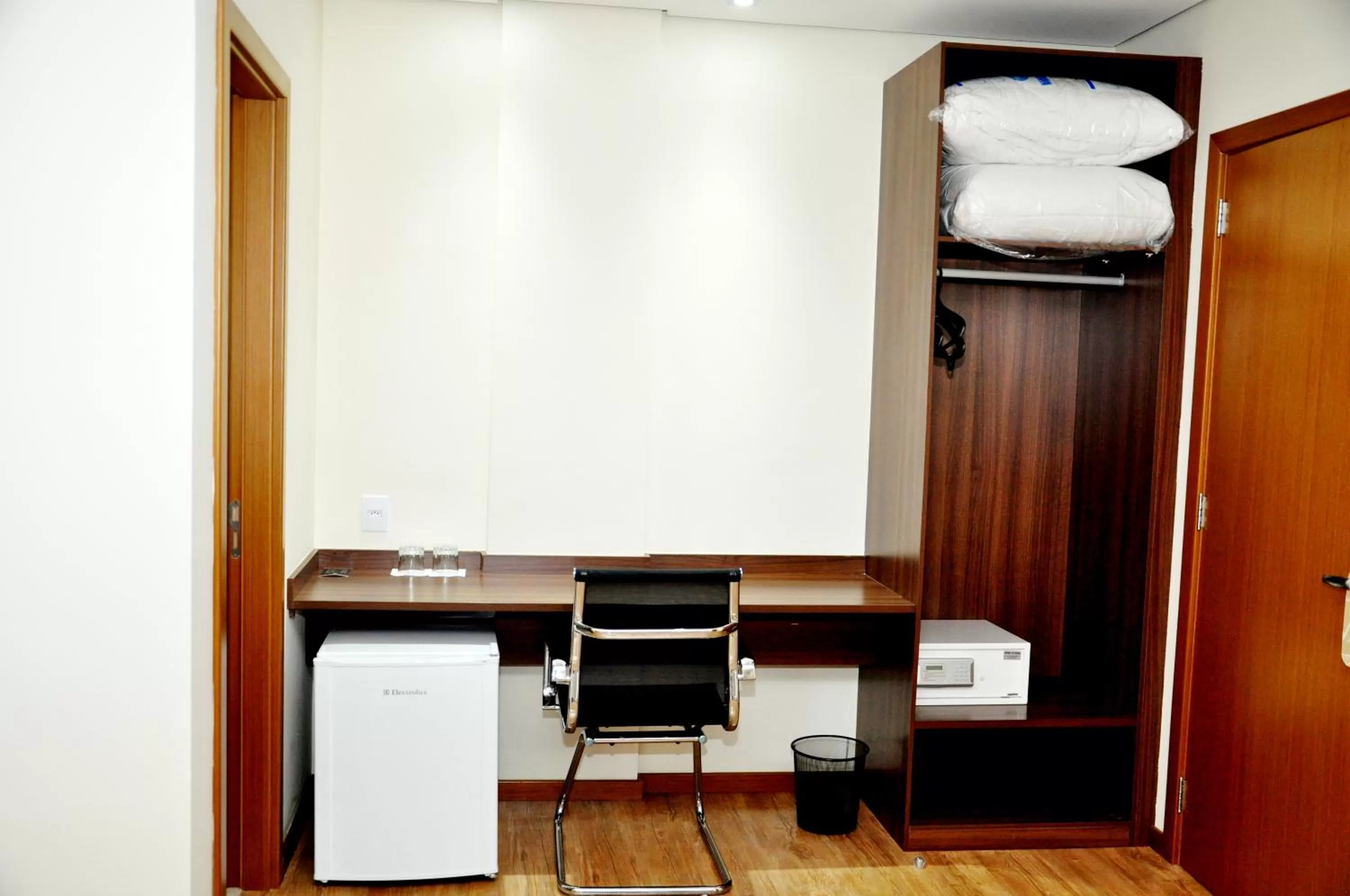 Bedroom in Hotel Mohave