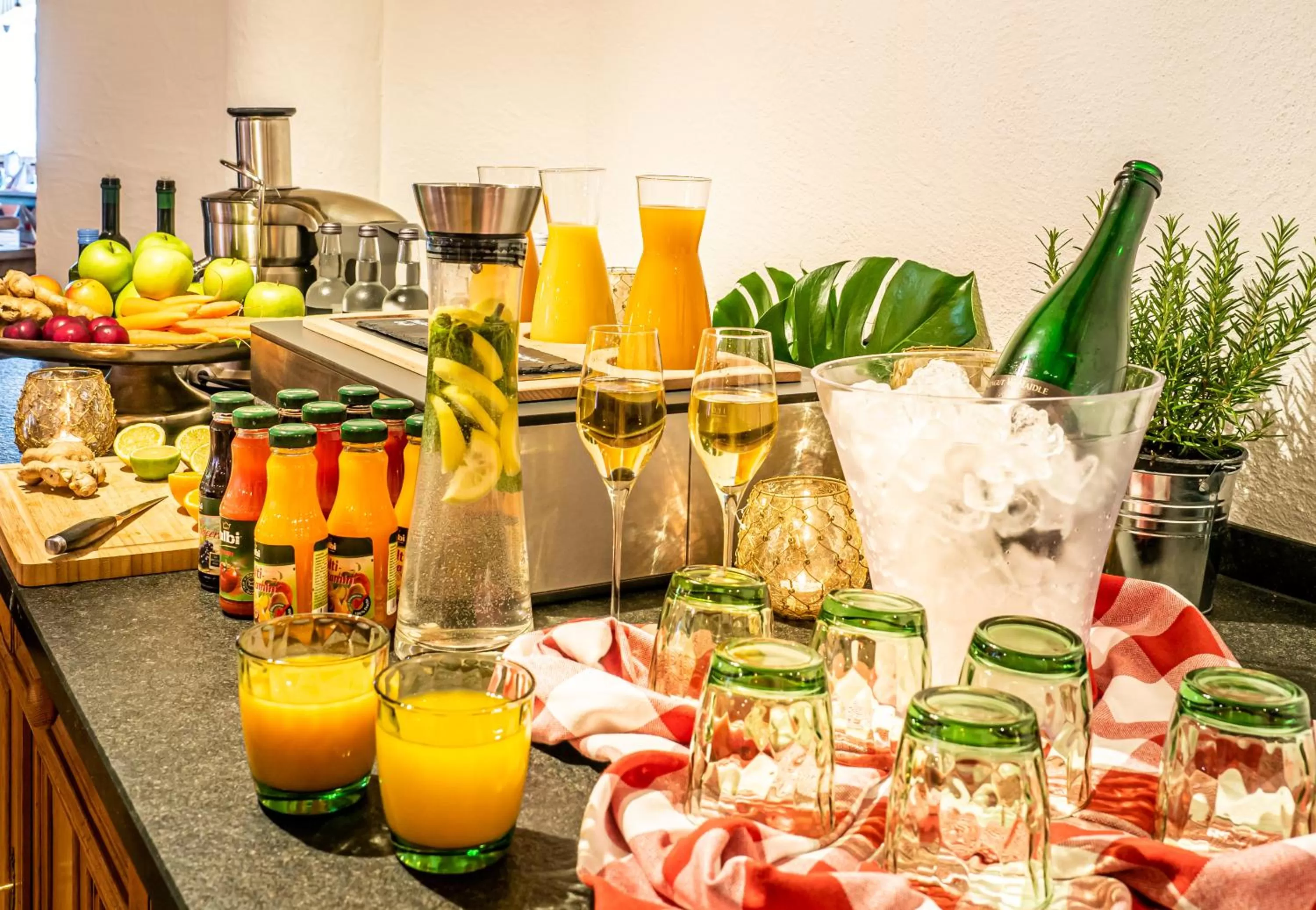 Buffet breakfast in Mäsers Allgäuherz