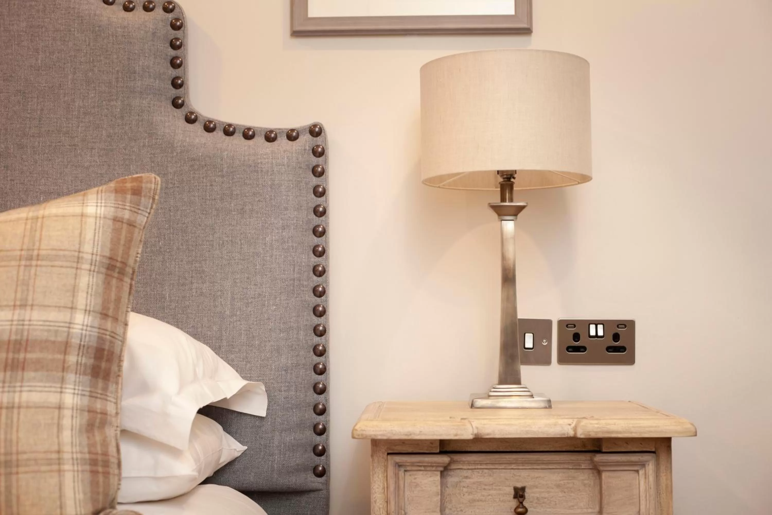 Bed in The Roseate Edinburgh - Small Luxury Hotels of the World