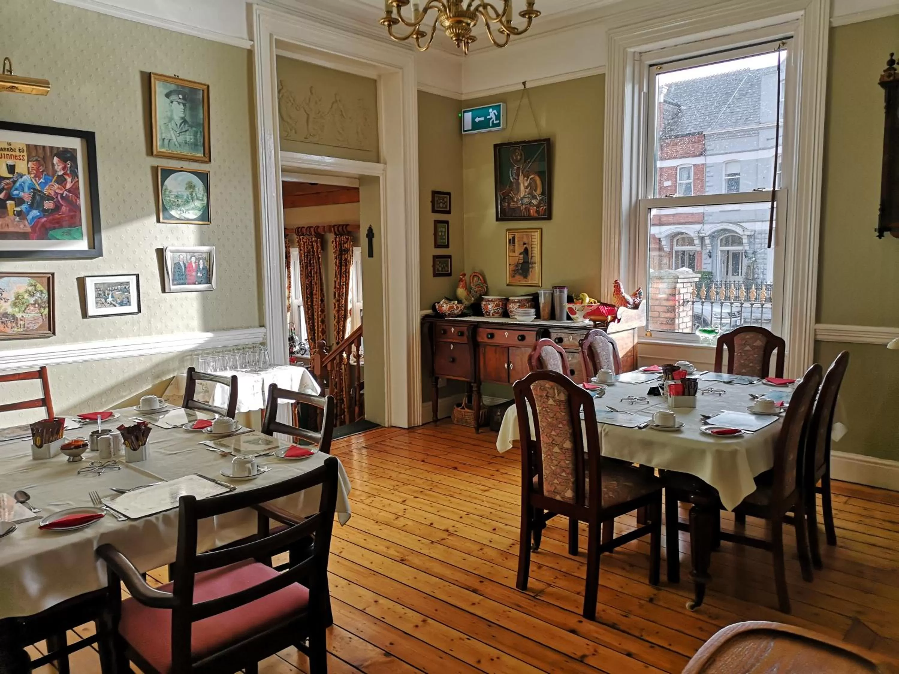 Bedroom in Glen Gat House