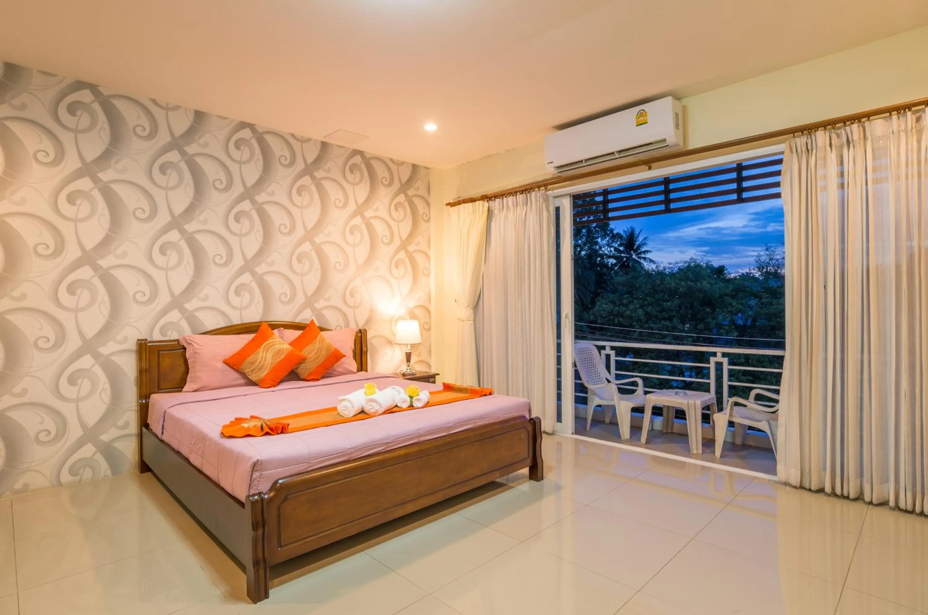 Property building, Bed in Alisa Krabi Hotel-SHA Plus