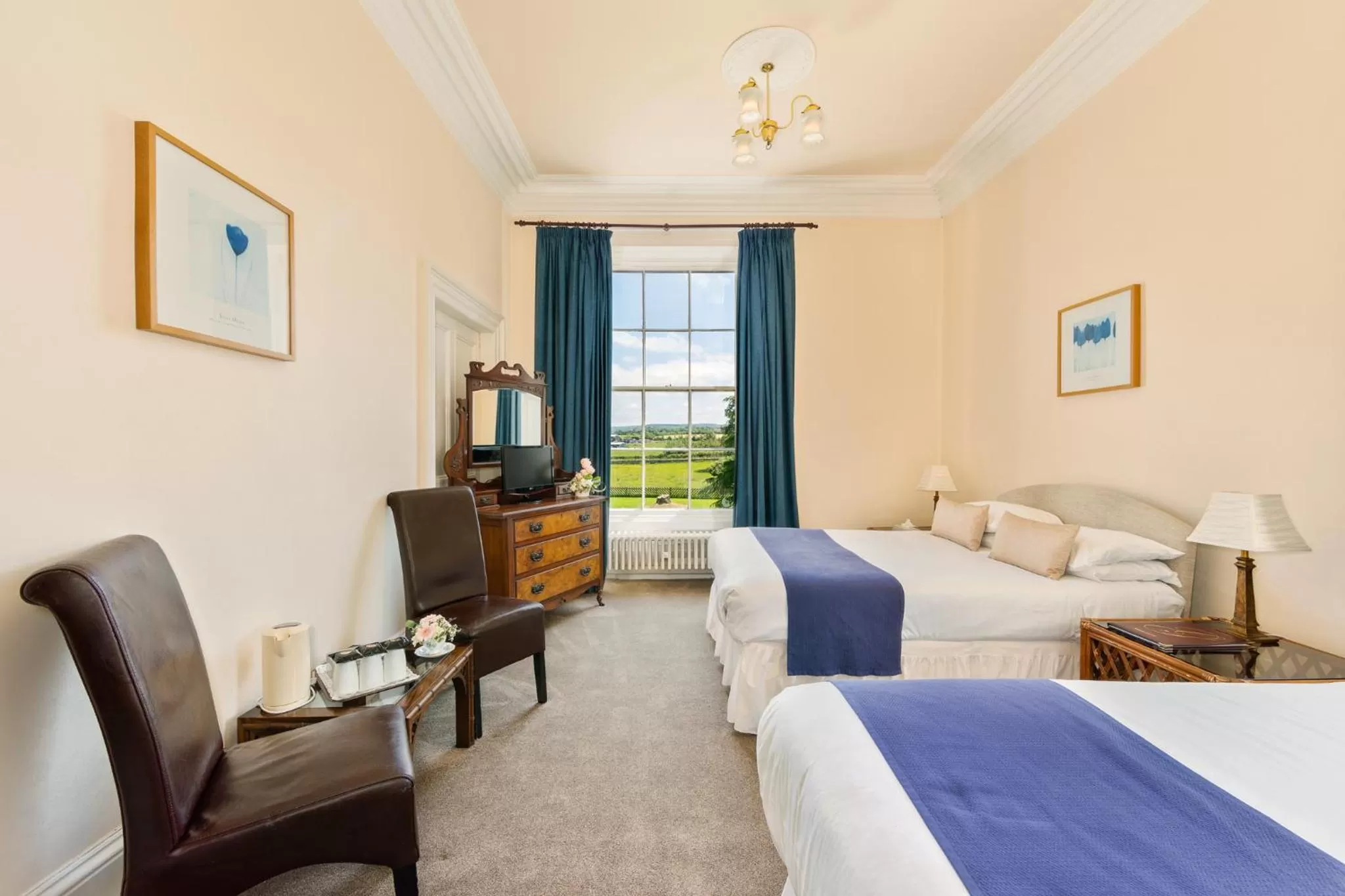 Bedroom, Bed in The Greenhill Hotel