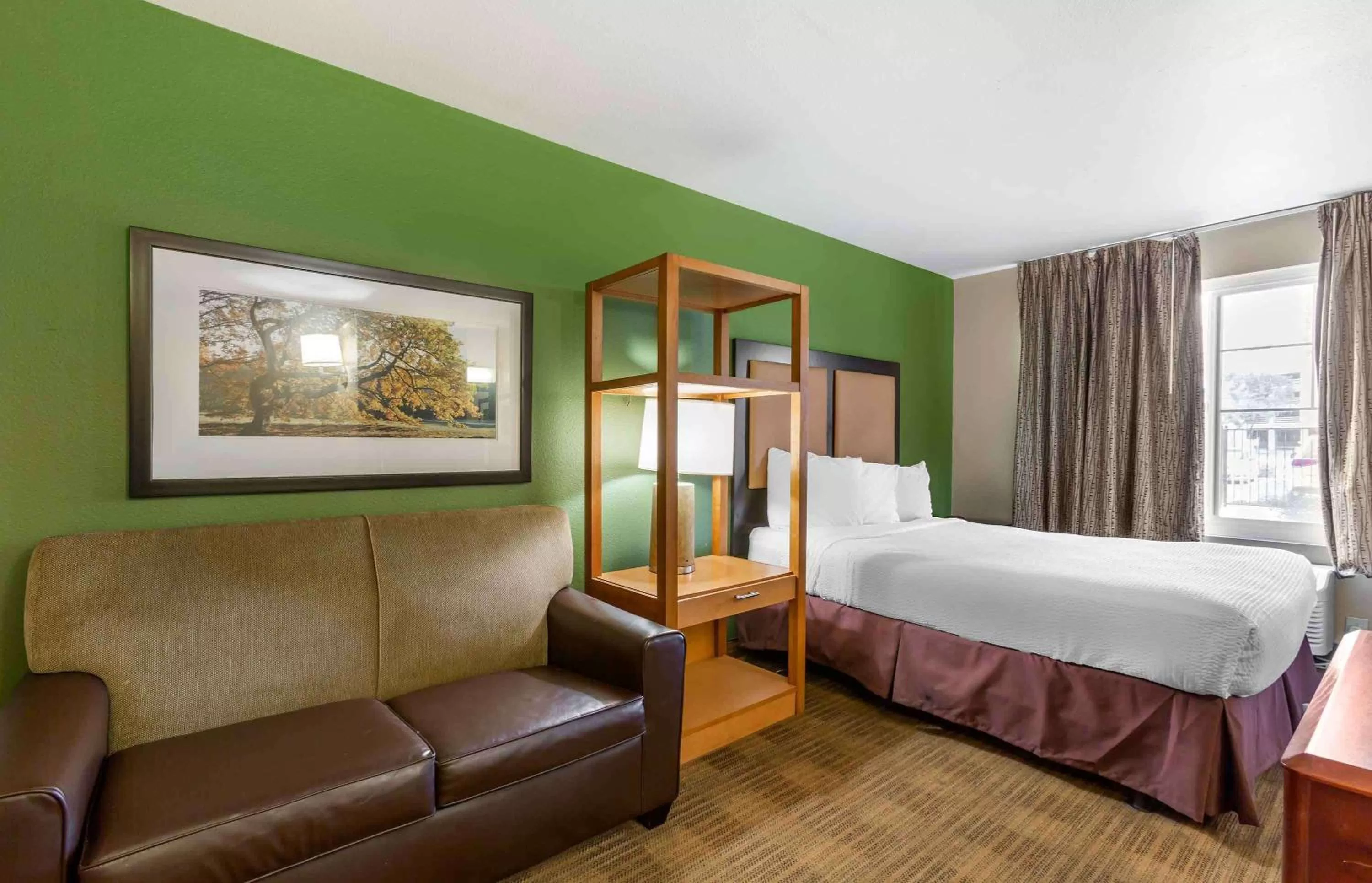 Bedroom, Bed in Extended Stay America Suites - Phoenix - Midtown