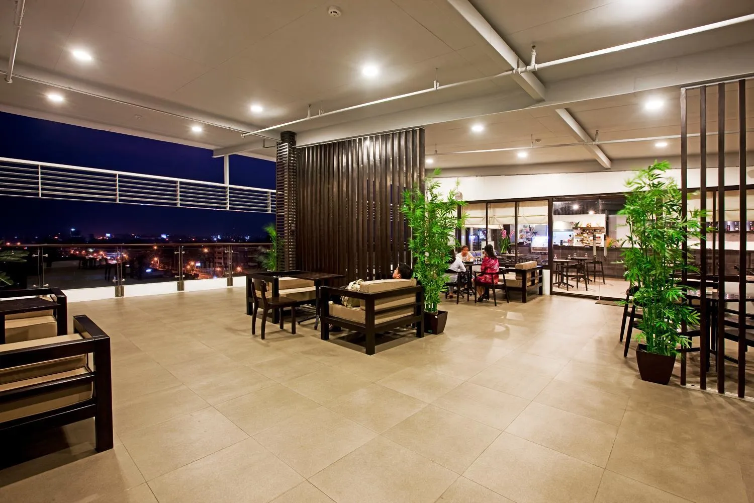 Restaurant/places to eat in COPENHAGEN MAIN RESIDENCES