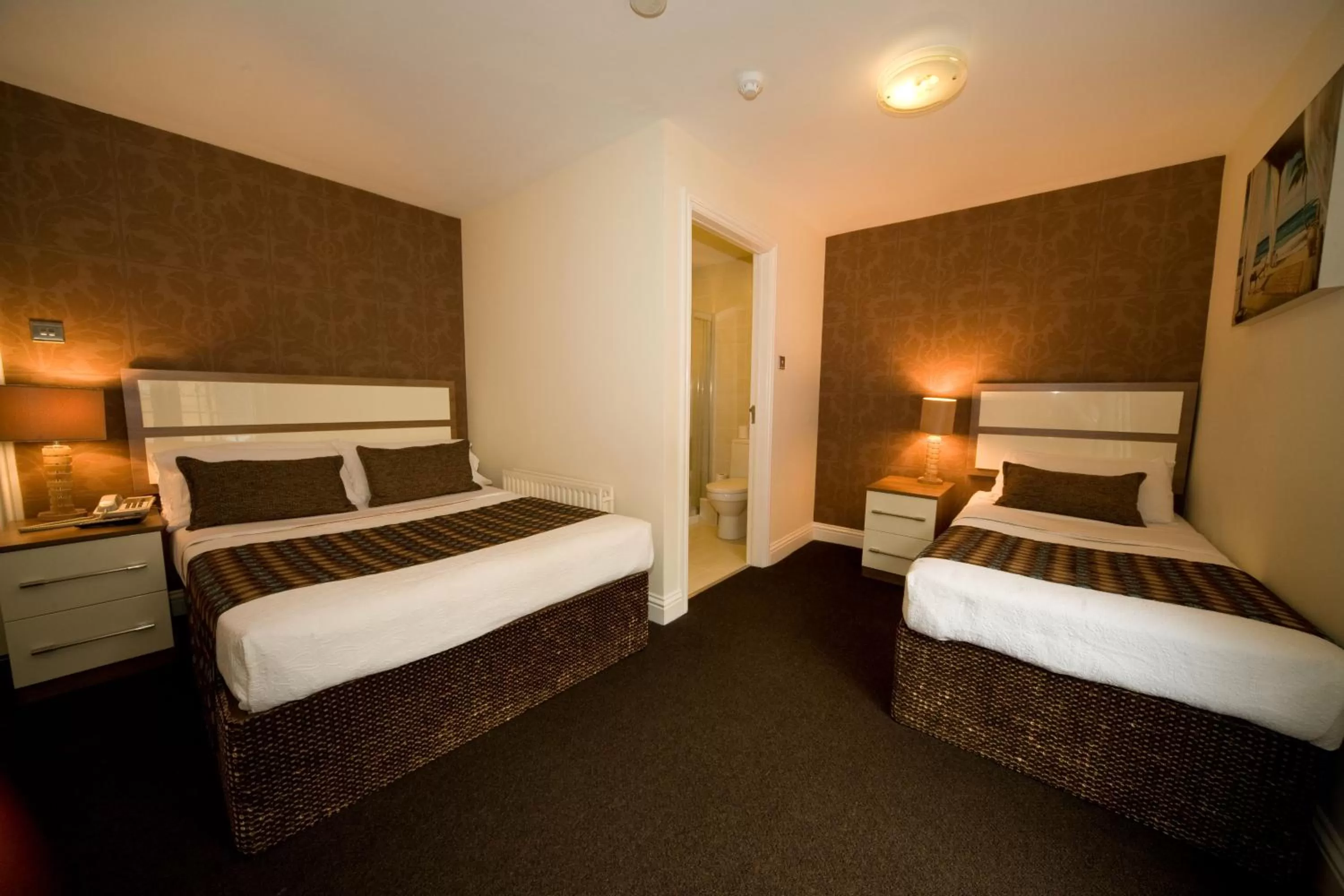 Photo of the whole room, Bed in The White Lady Hotel