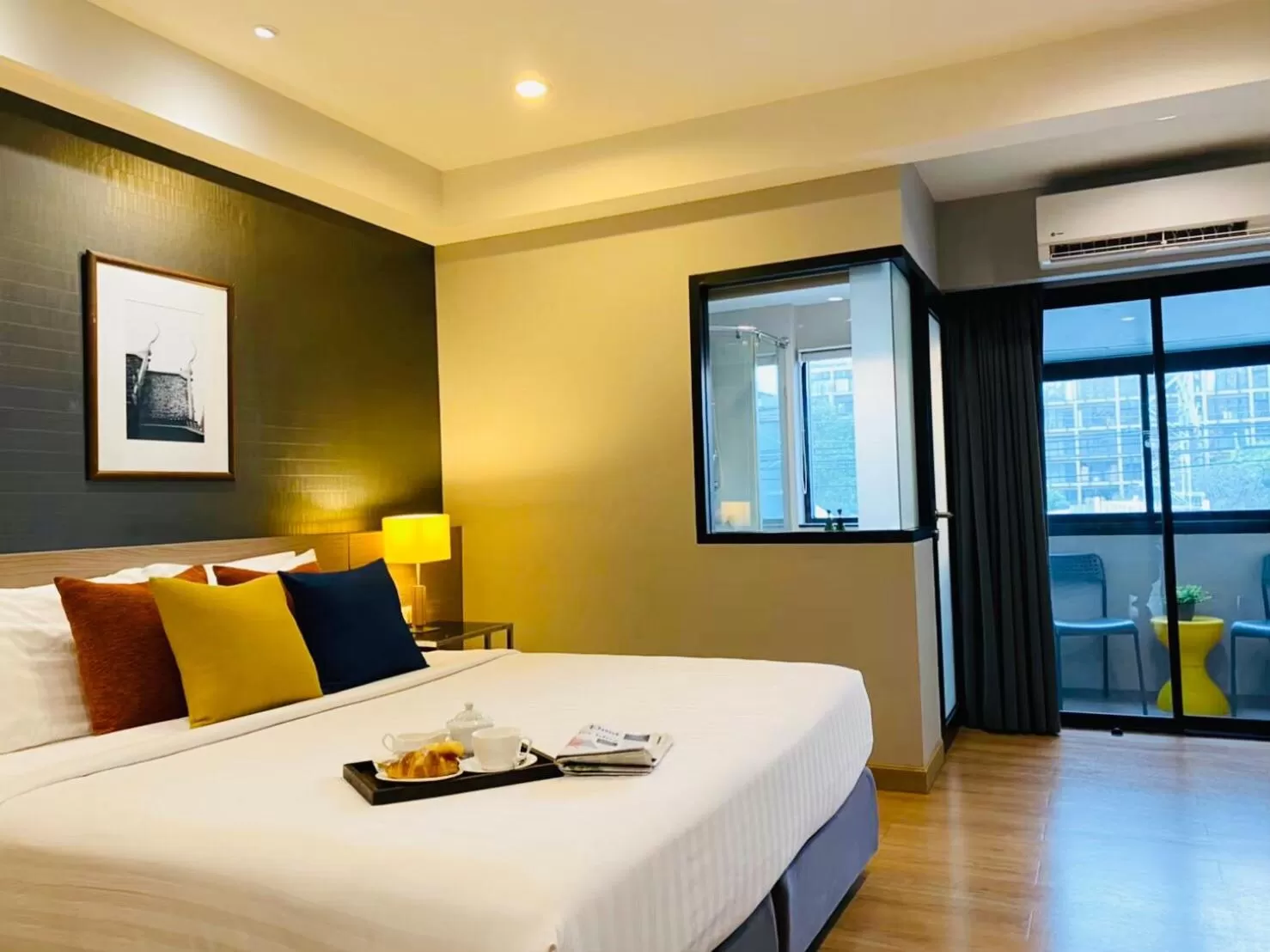 Bed in Alt Hotel Nana by UHG