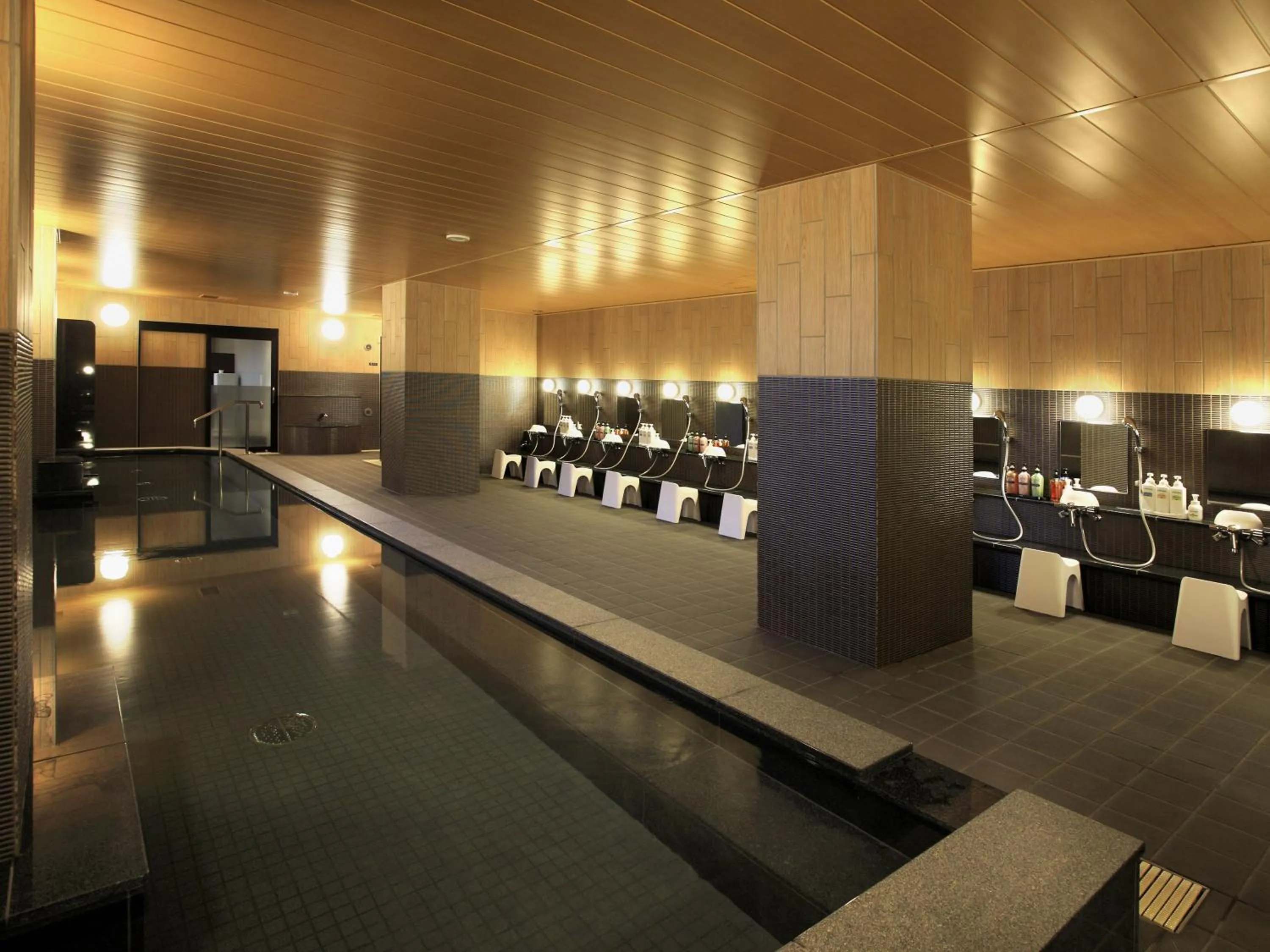 Public Bath, Swimming Pool in El Inn Kyoto