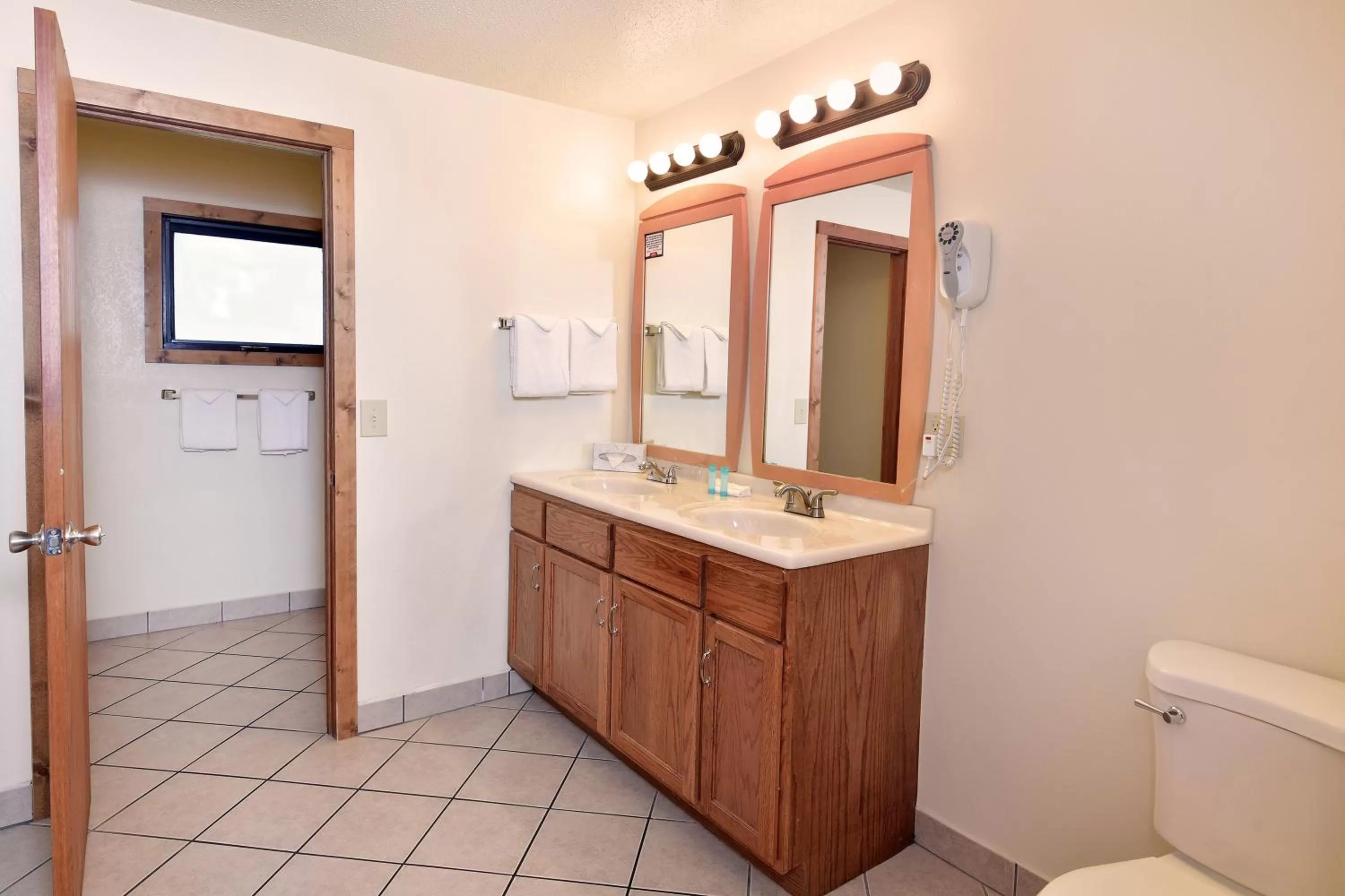 Bathroom in MT. OLYMPUS WATER PARK AND THEME PARK RESORT