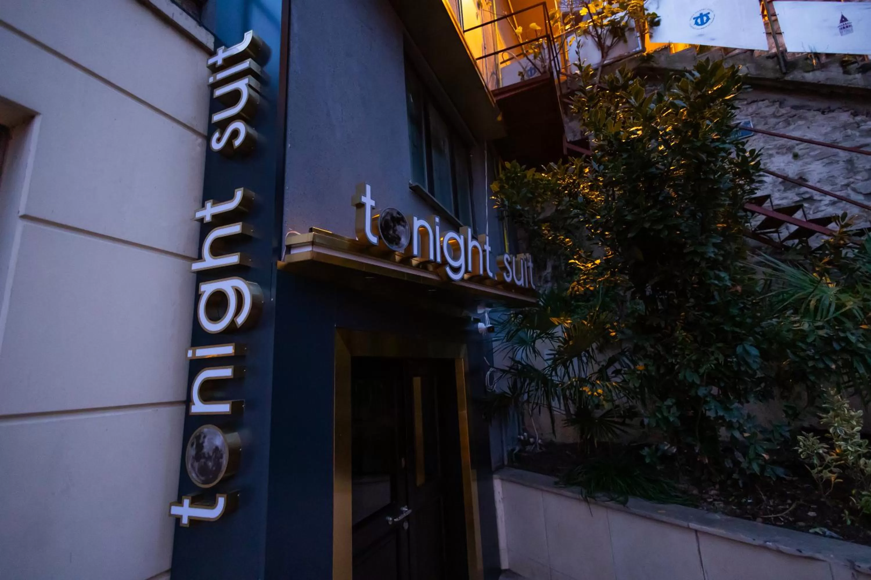 Property building in Tonight Hotel Port