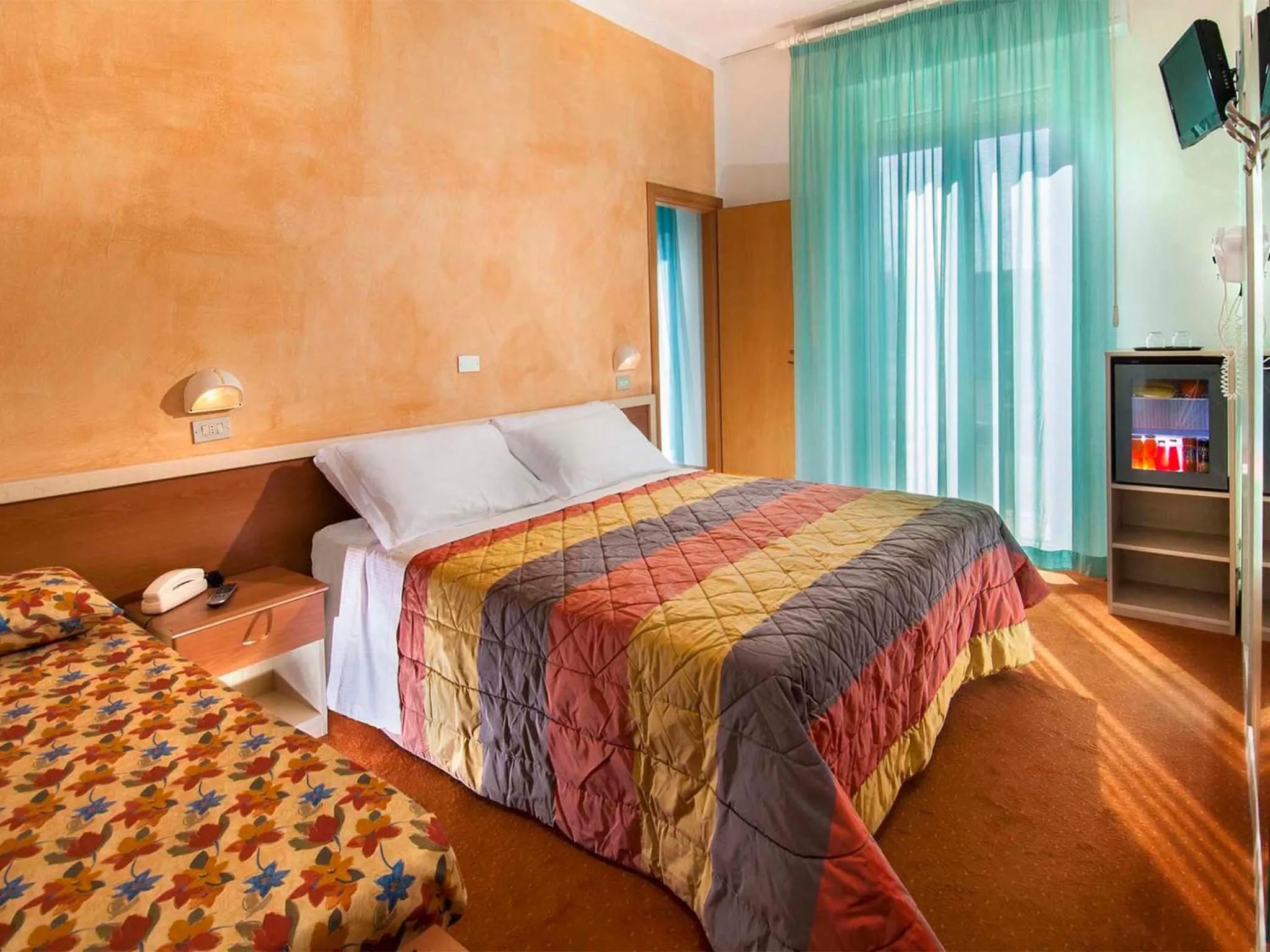 Bedroom, Bed in Hotel St. Moritz