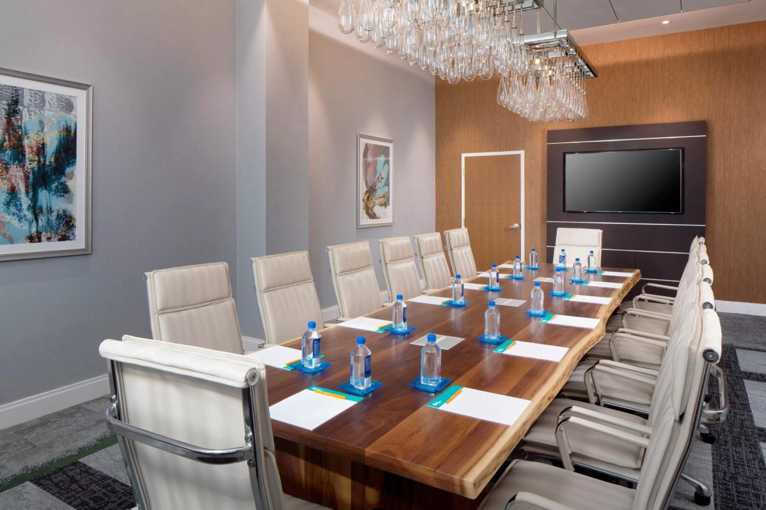 Meeting/conference room in Hotel Indigo Gainesville-Celebration Pointe by IHG