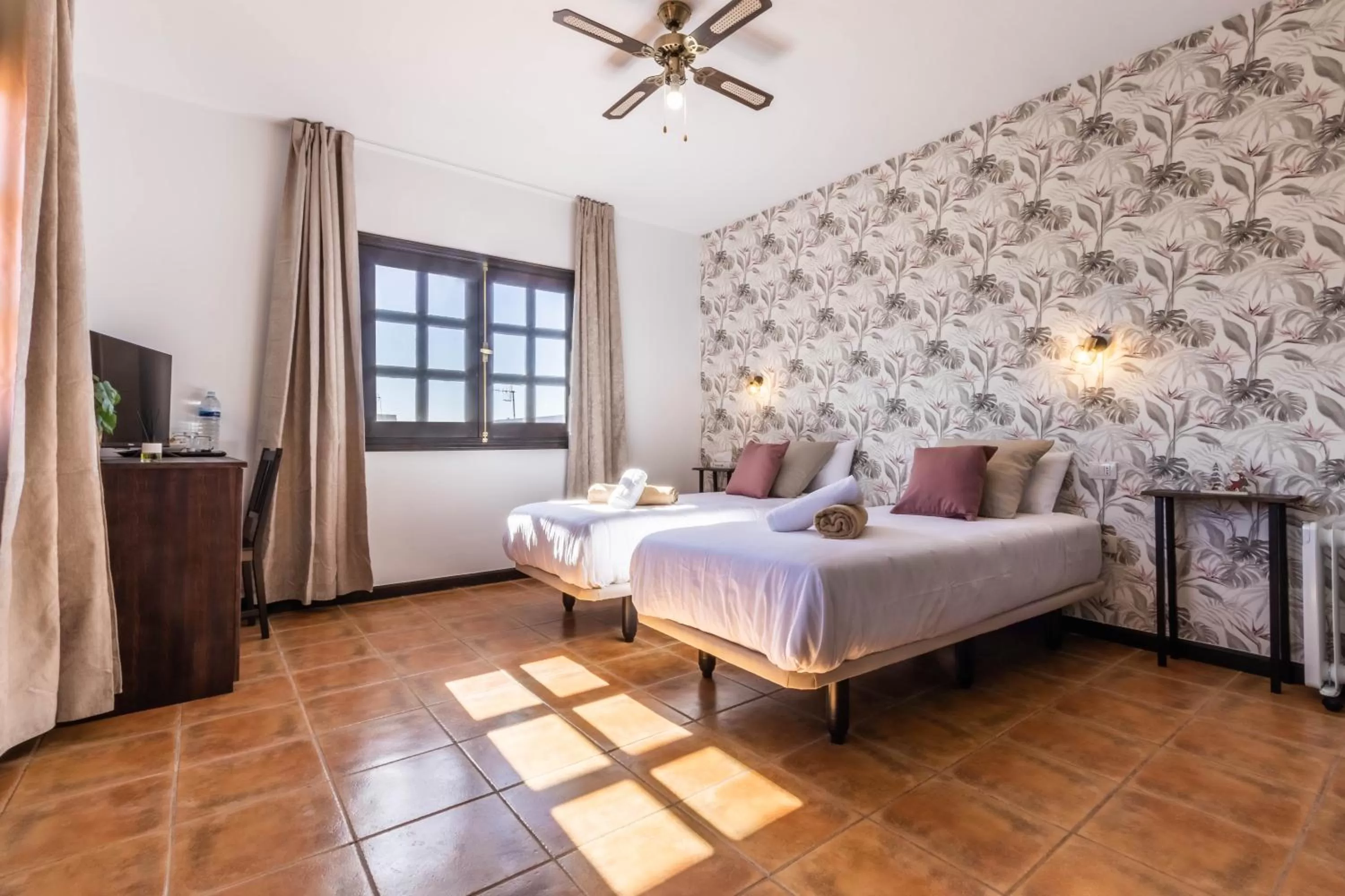 Bed in Hotel Ecolife Tenerife