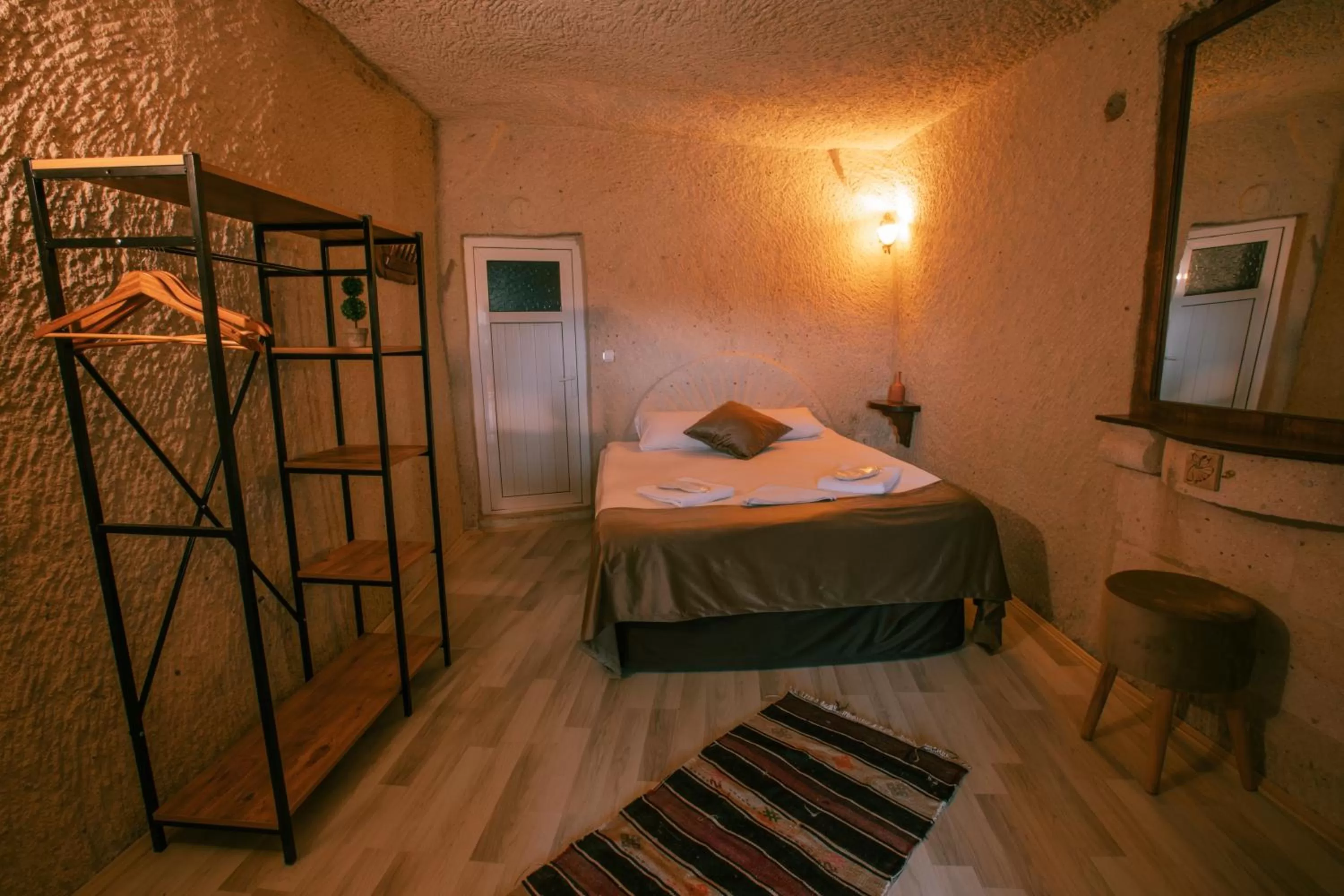 Massage, Bed in Mia Cappadocia Cave Hotel