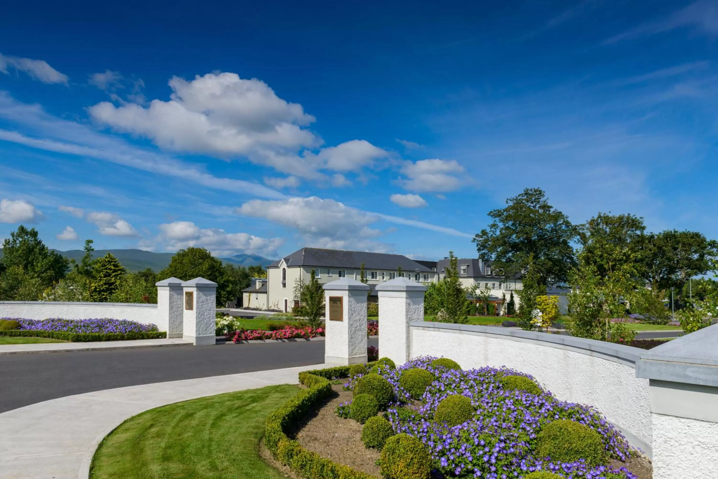 Property building in Ballygarry Estate Hotel & Spa
