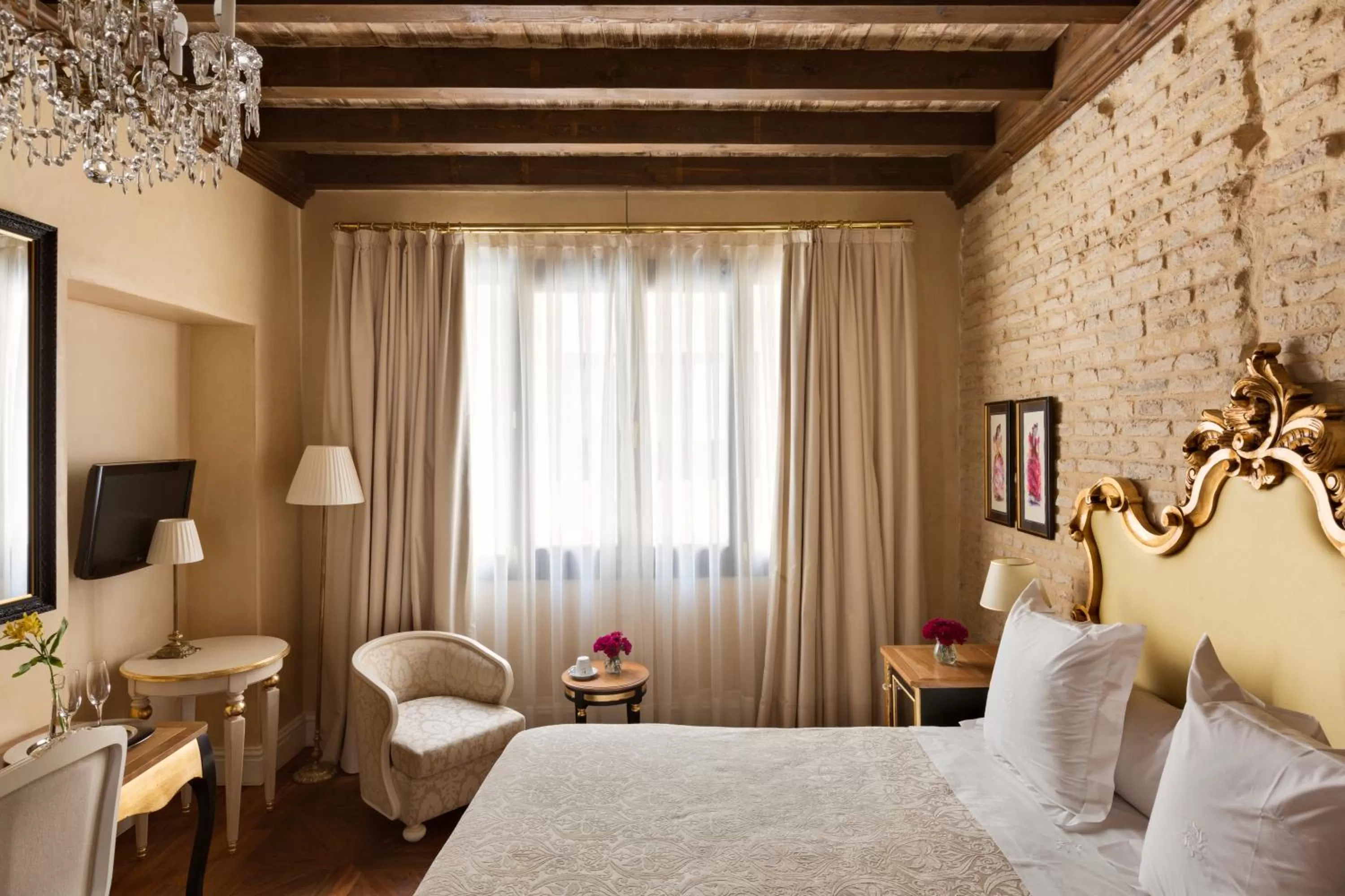 Premium Room - single occupancy in Hotel Casa 1800 Sevilla