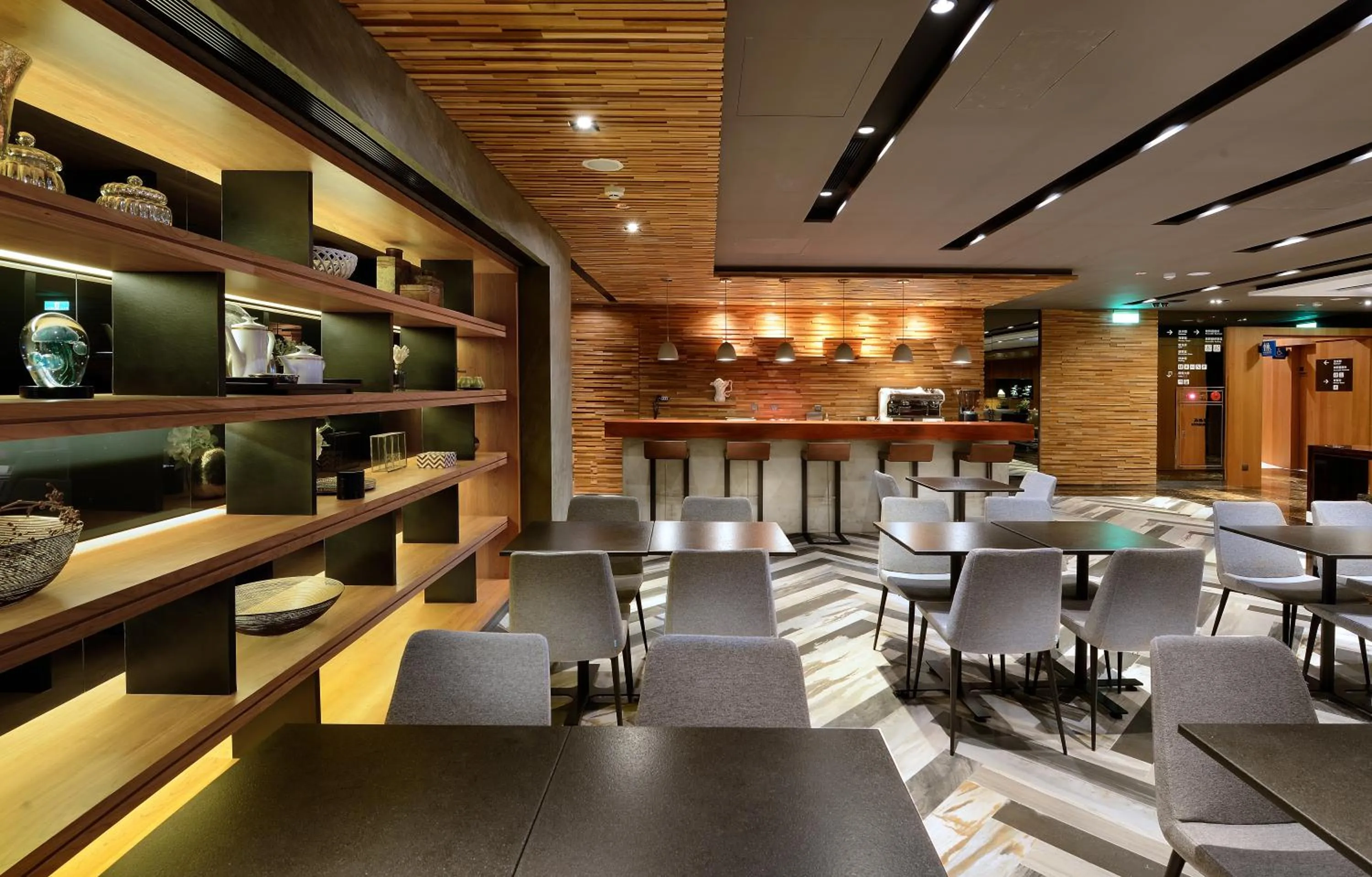 Lounge or bar in Hualien Holiday Hotel