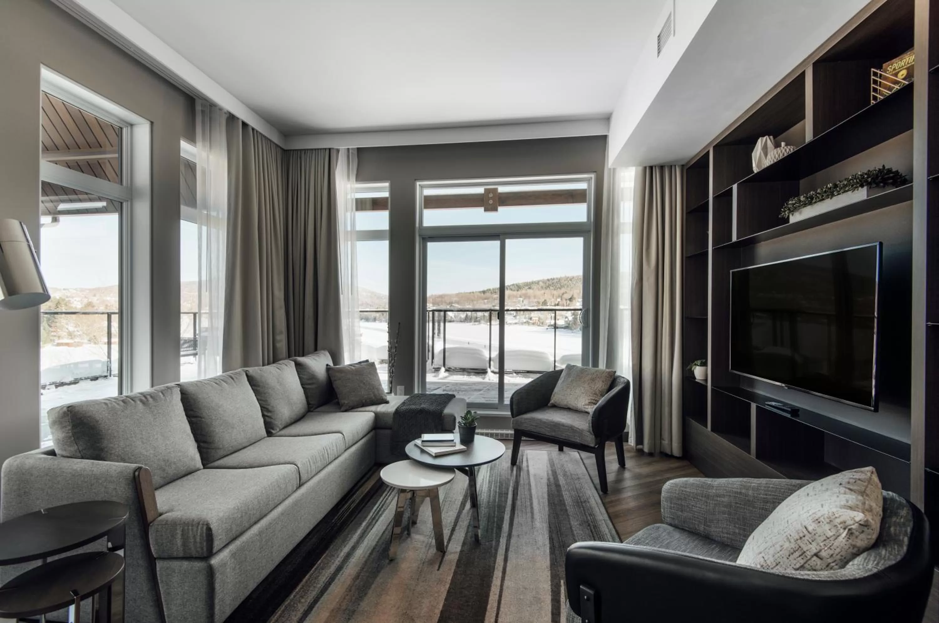 Living room in Entourage sur-le-Lac