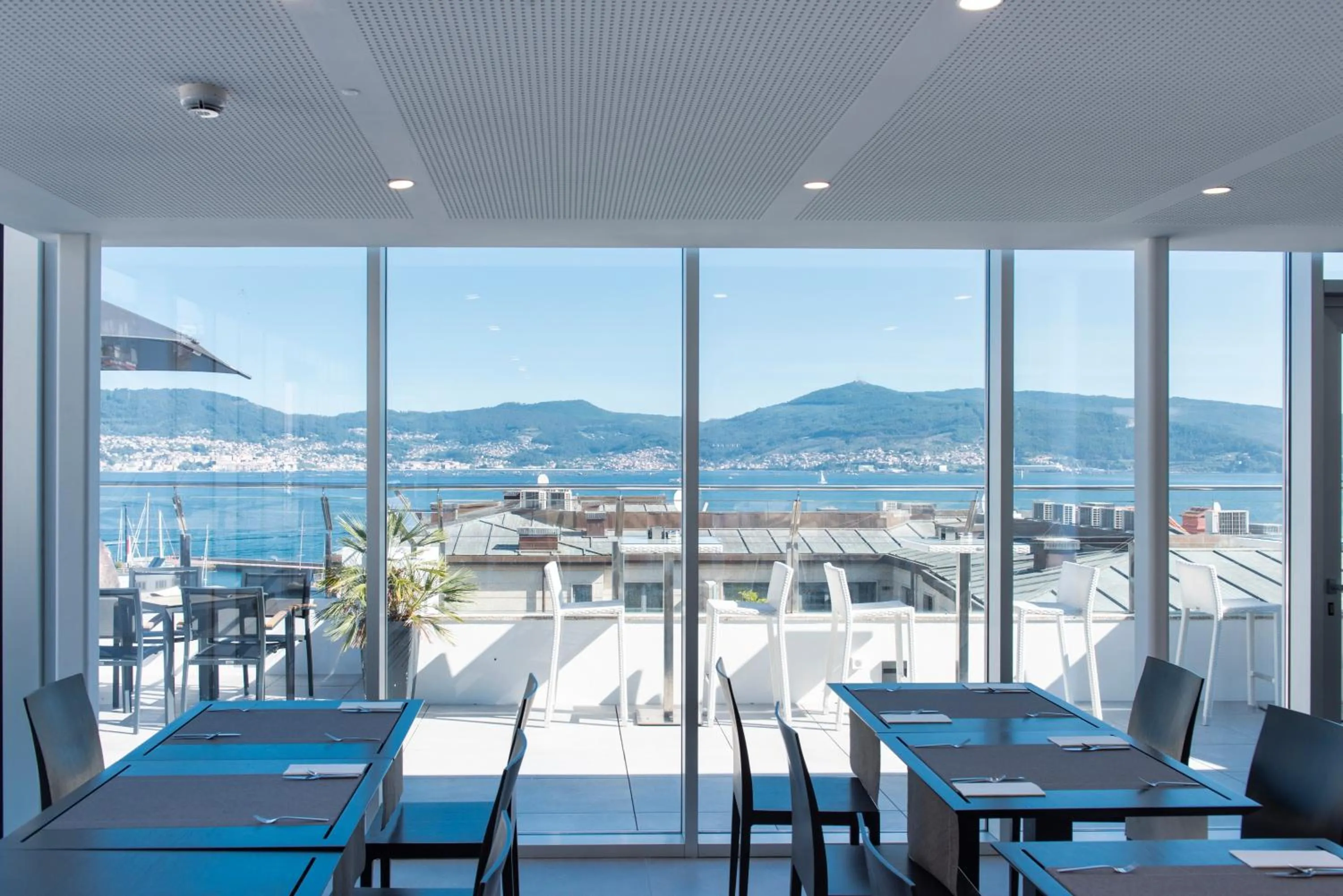 View (from property/room), Mountain View in Hotel America Vigo