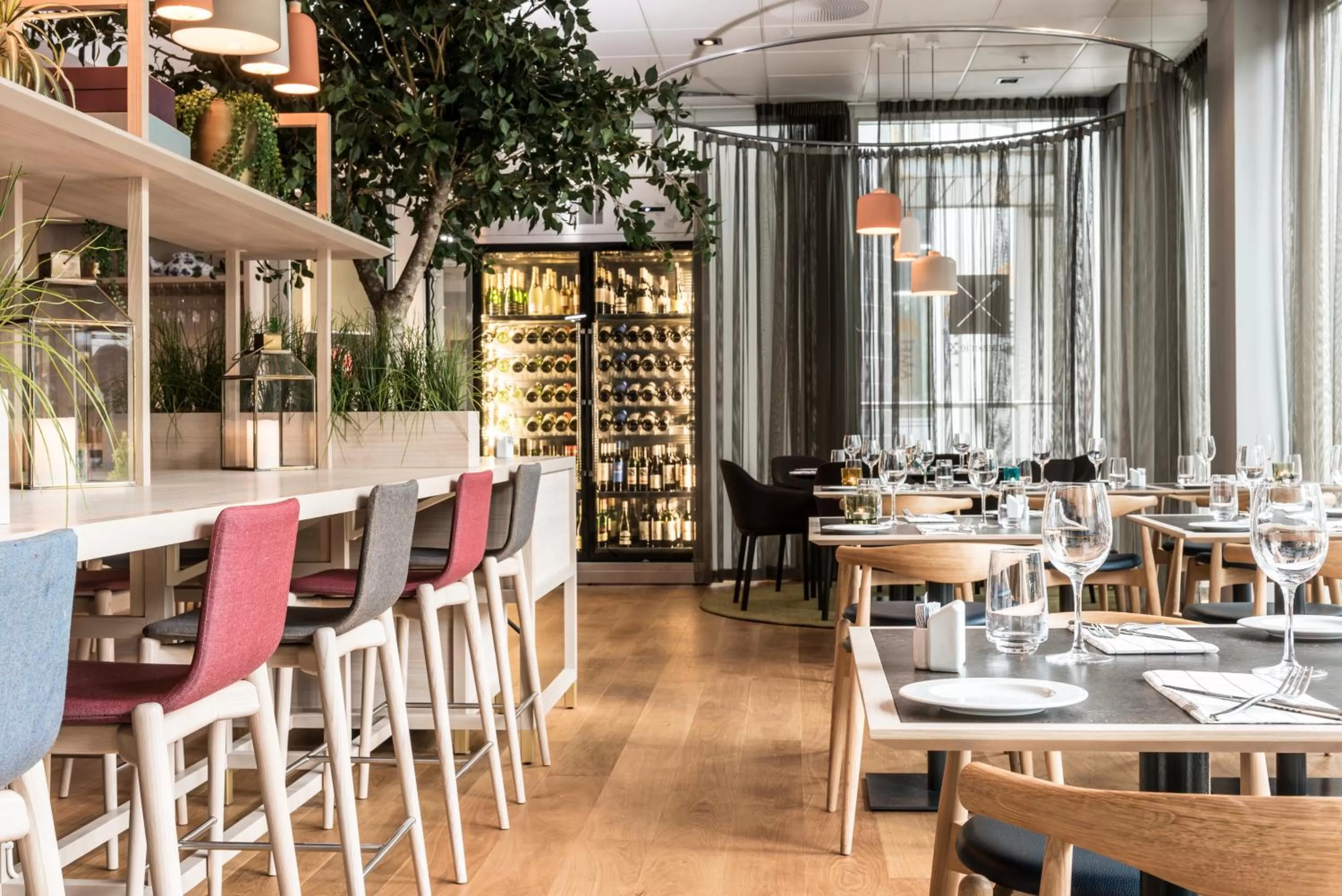 Restaurant/places to eat in Quality Hotel Residence