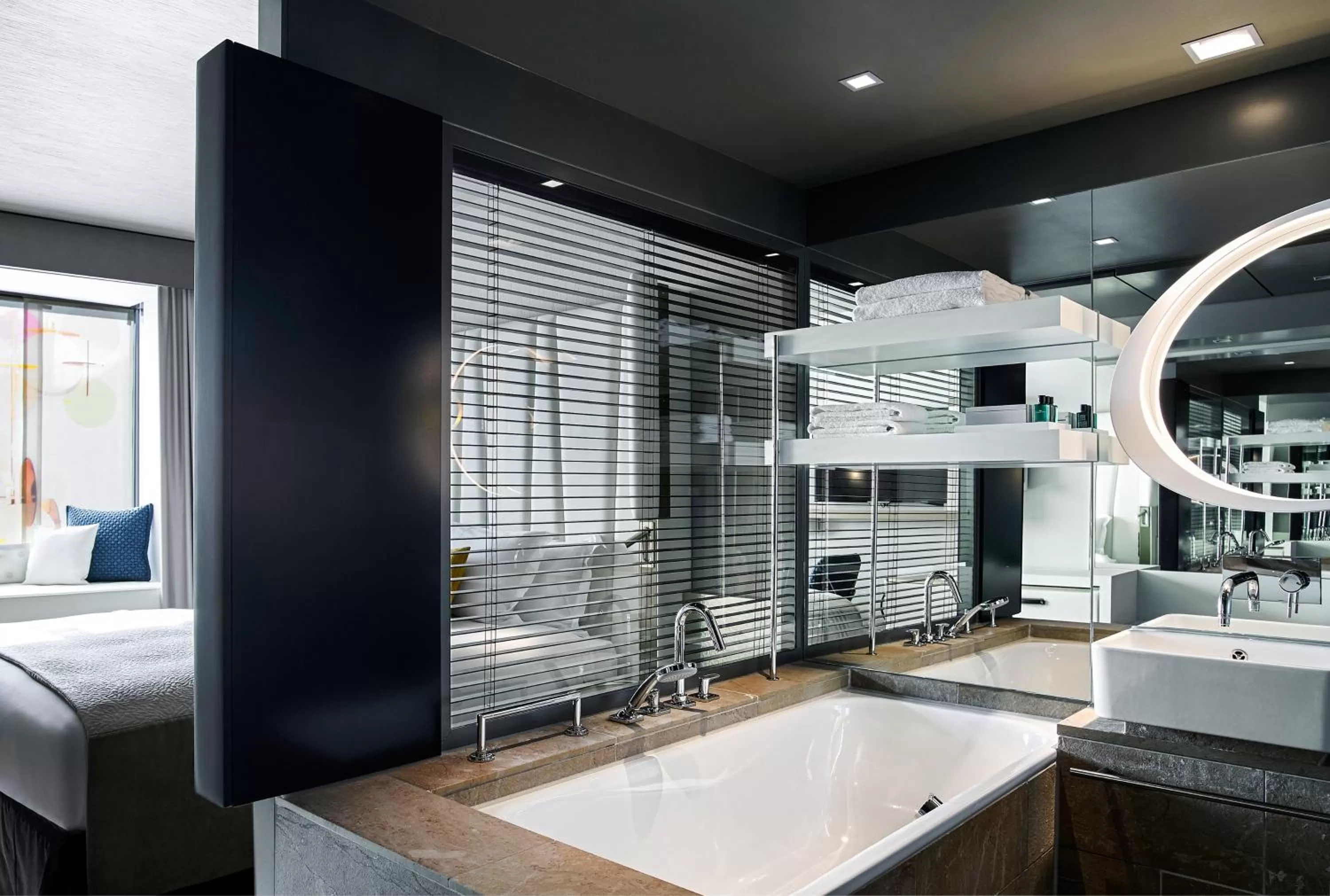 Bathroom in Sofitel Munich Bayerpost