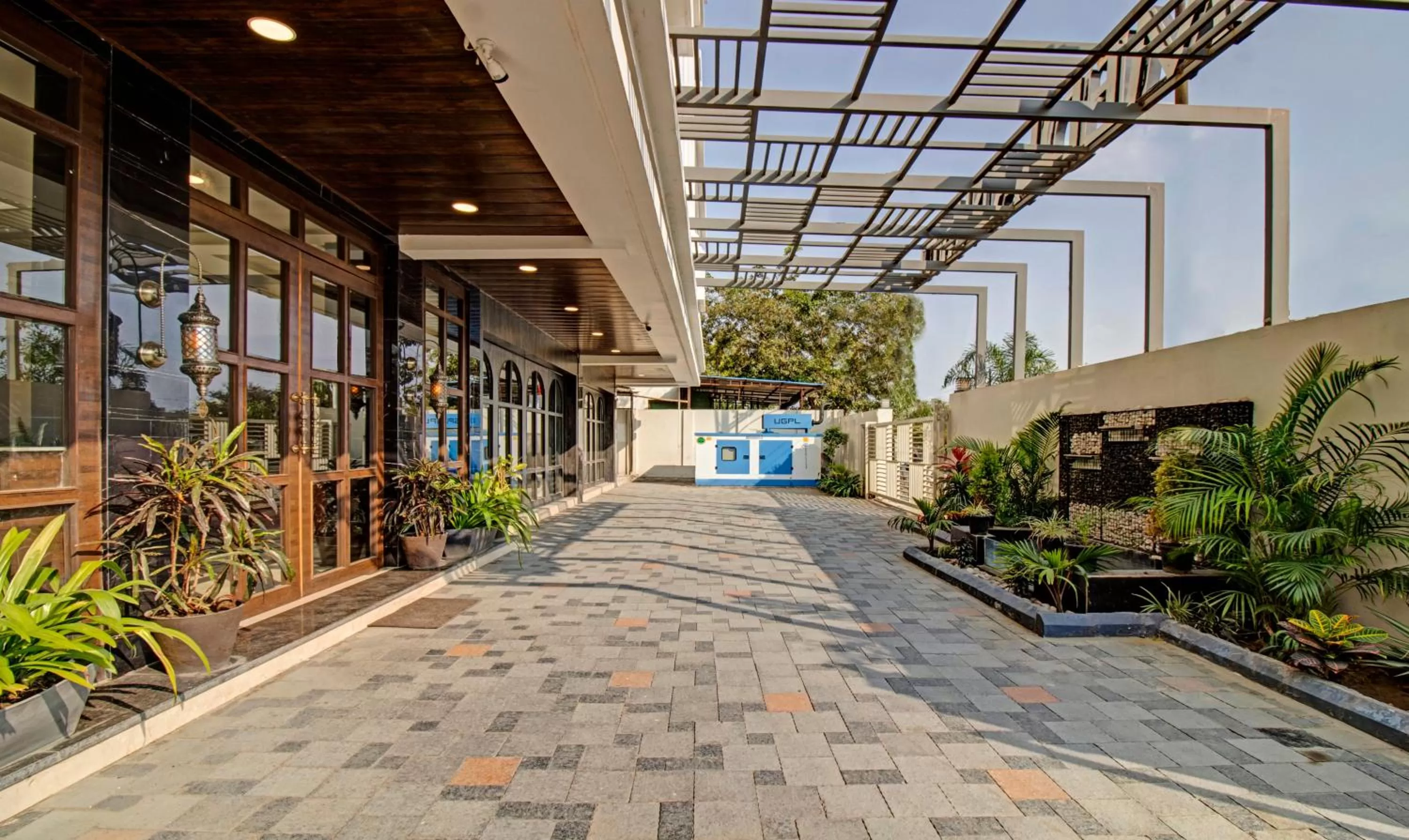 Parking in Treebo Premium Median Inn