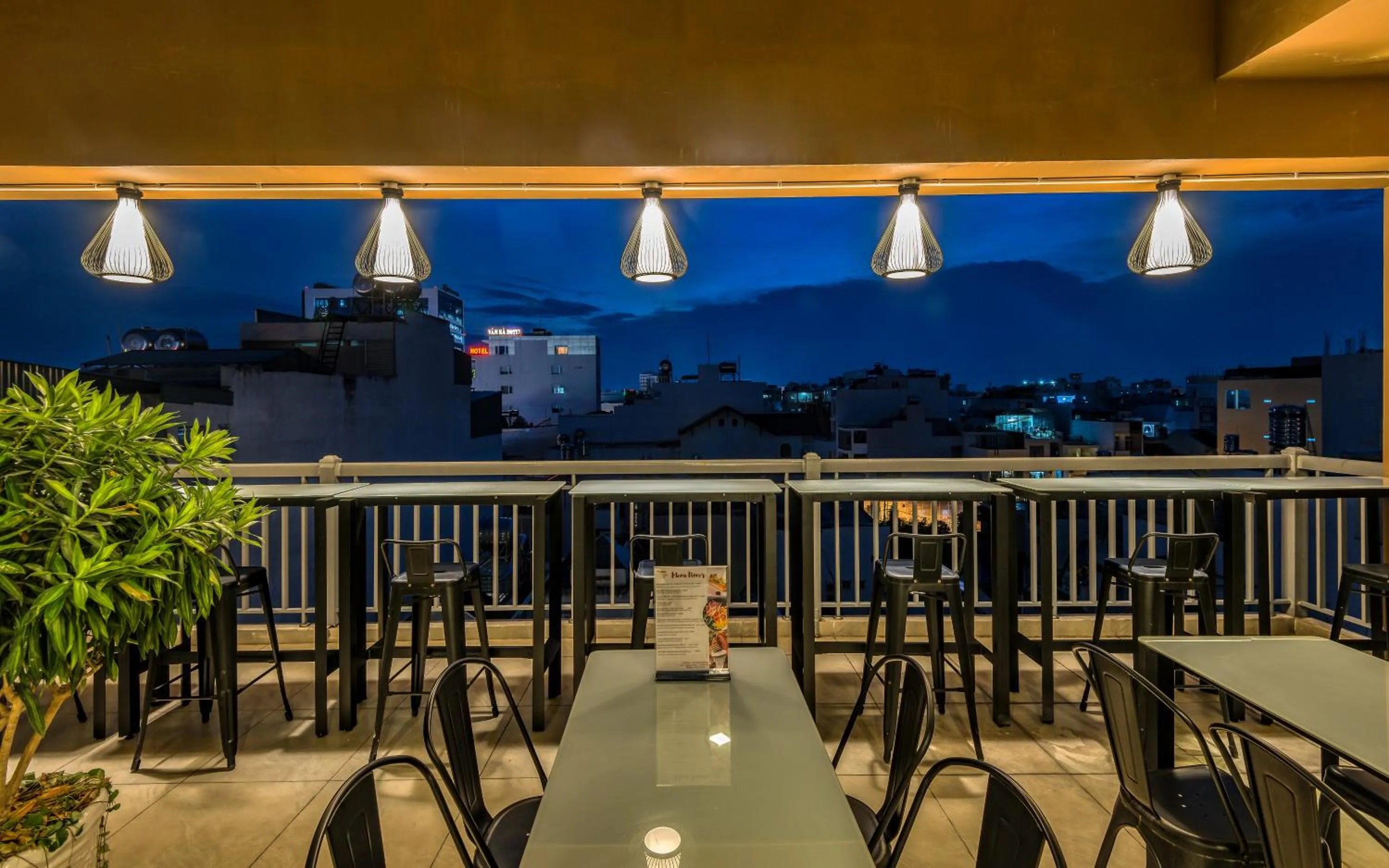 Property building in Cherry Hotel and Apartment