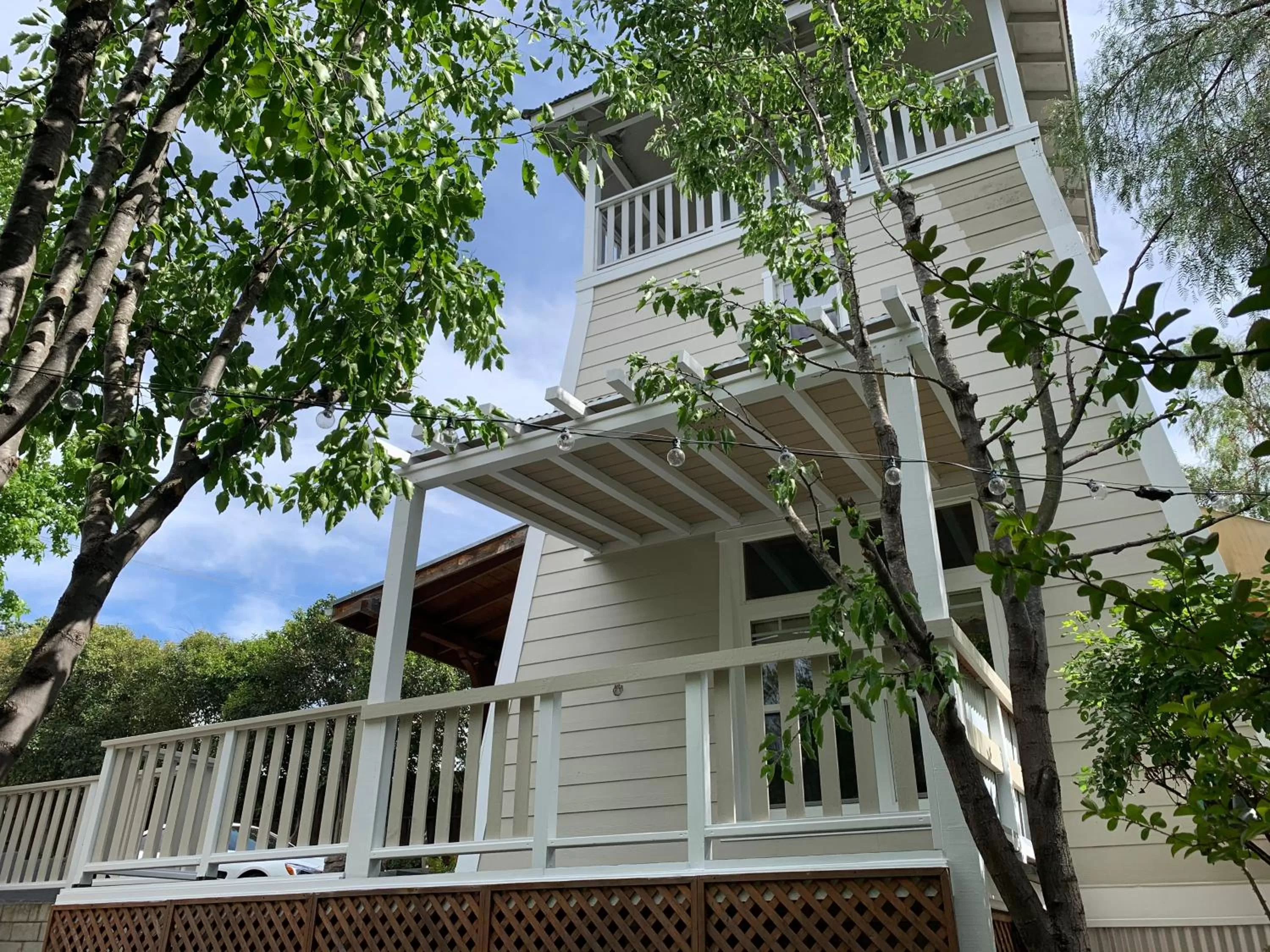 Facade/entrance in ForFriends Inn Wine Country Bed and Breakfast