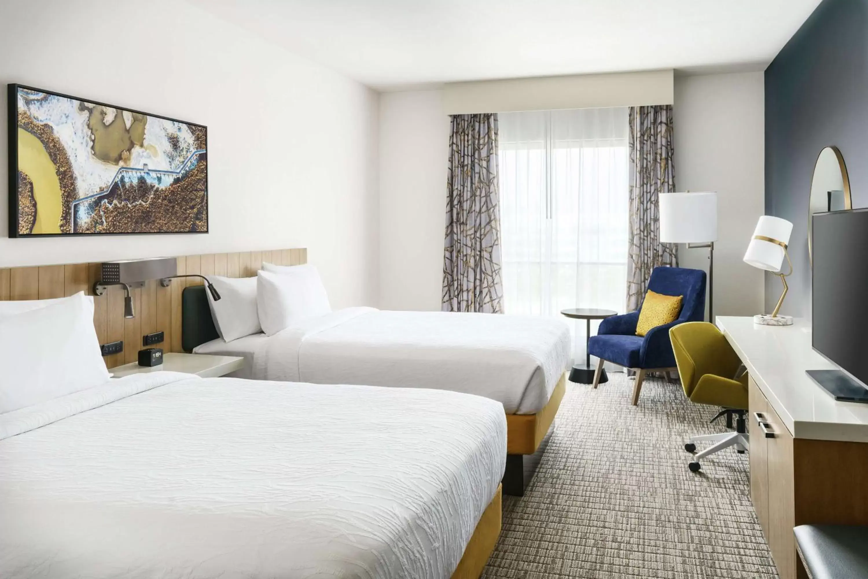 Queen Room with Two Queen Beds in Hilton Garden Inn Sunnyvale Queen Room with Two Queen Beds in Hilton Garden Inn Sunnyvale