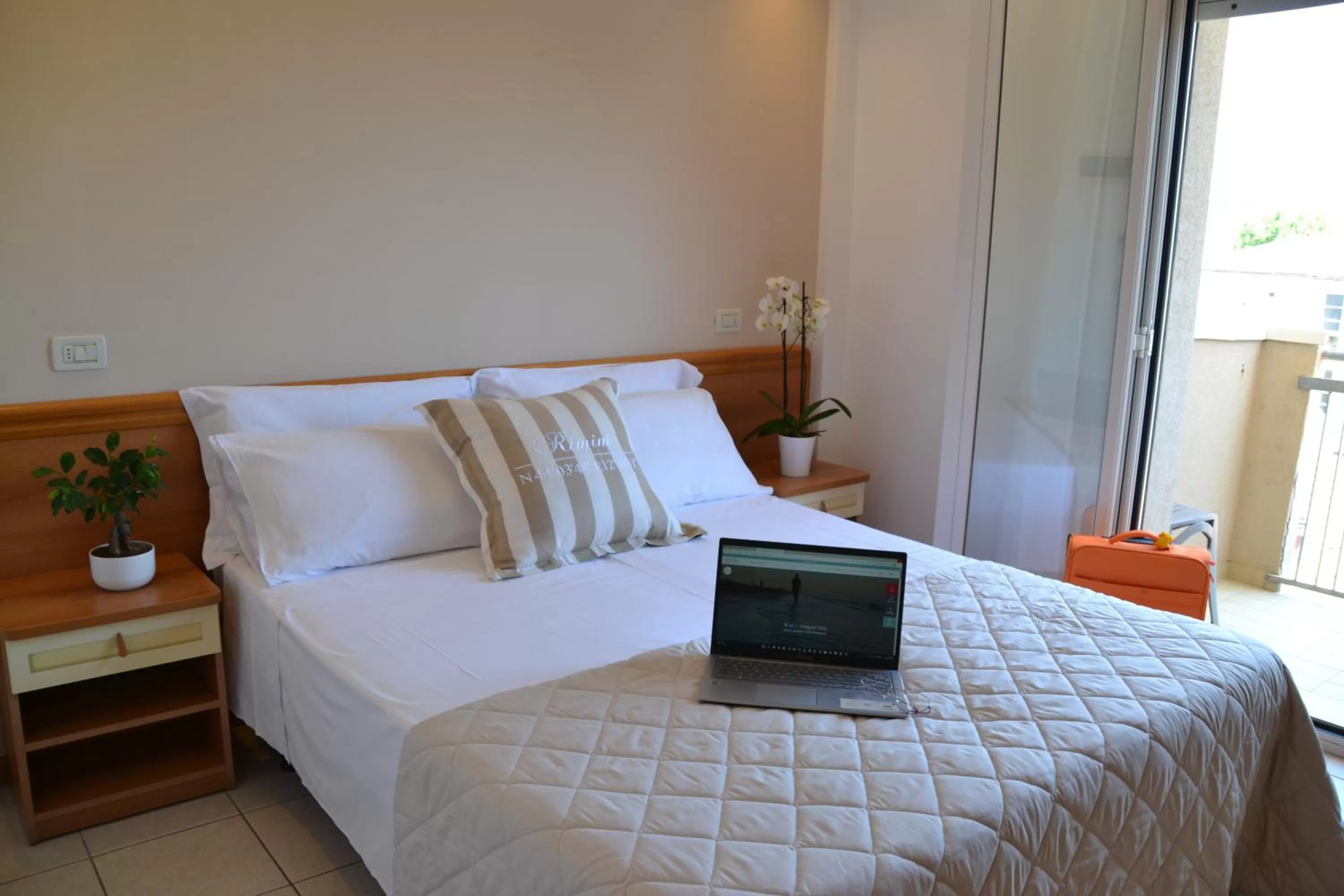 Bed in Hotel Apogeo - Breakfast Experience