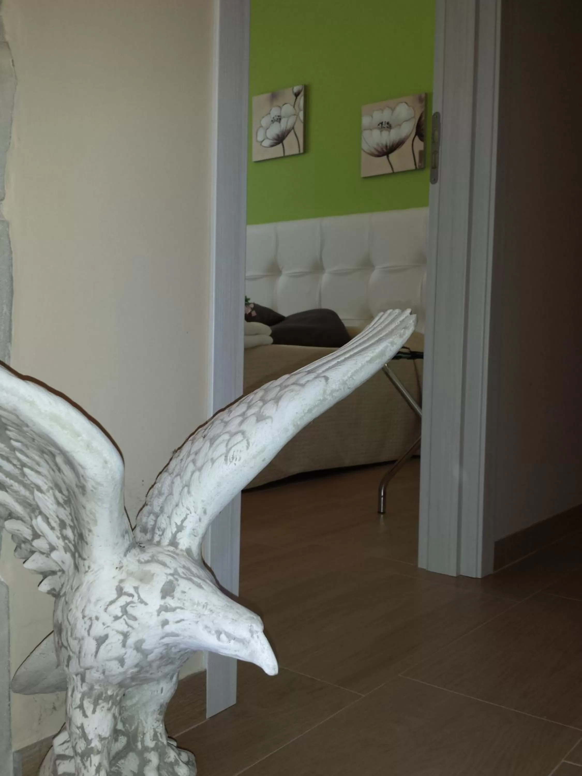 Decorative detail in La Suite Di Segesta