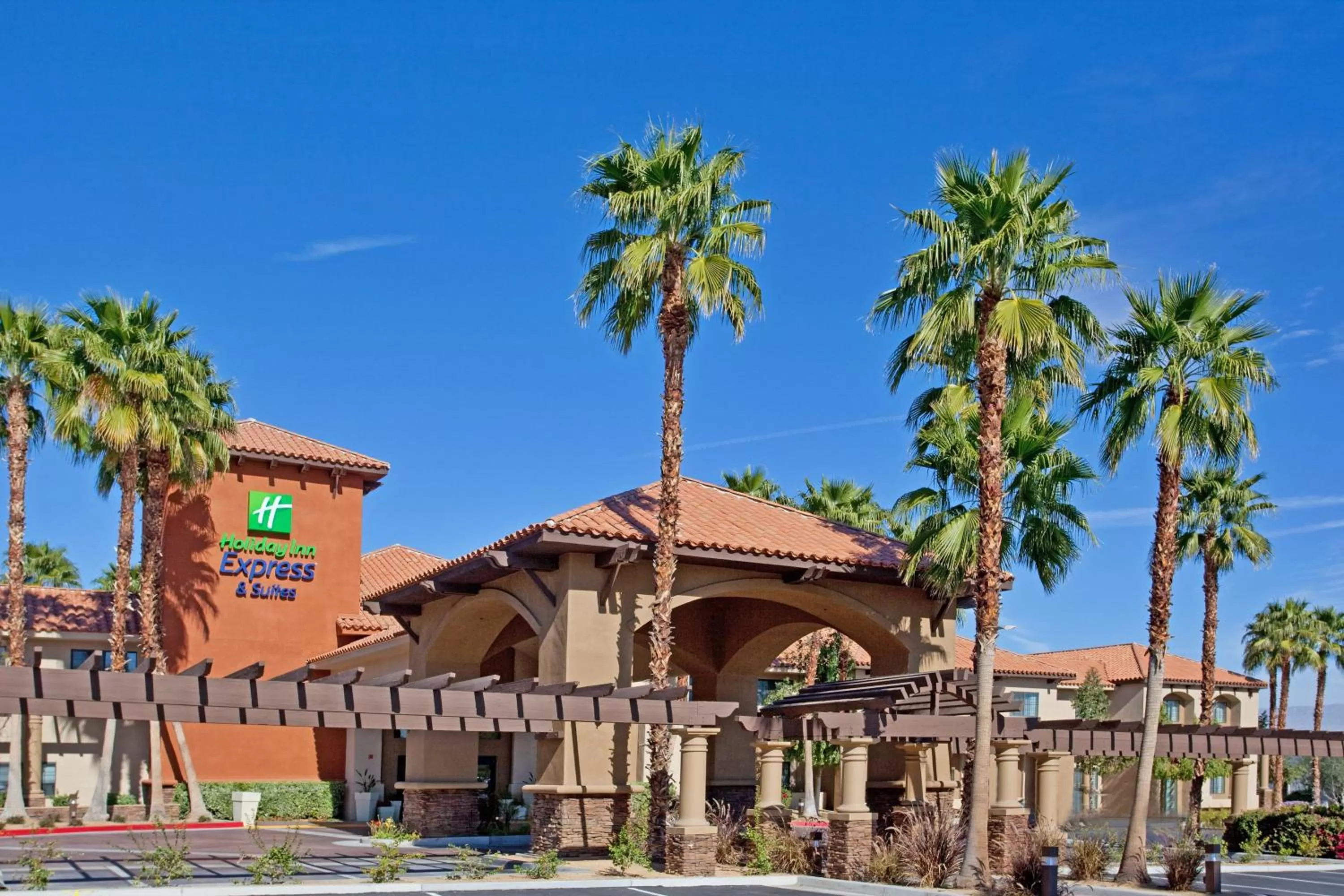 Property building in Holiday Inn Express & Suites Rancho Mirage - Palm Spgs Area by IHG