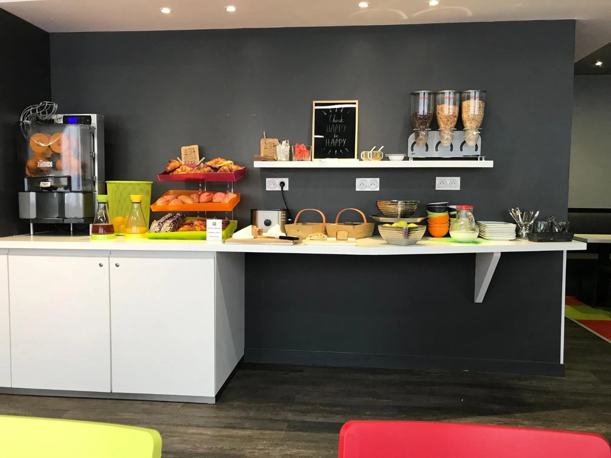 Food and drinks in Ibis Styles Chambery Centre Gare