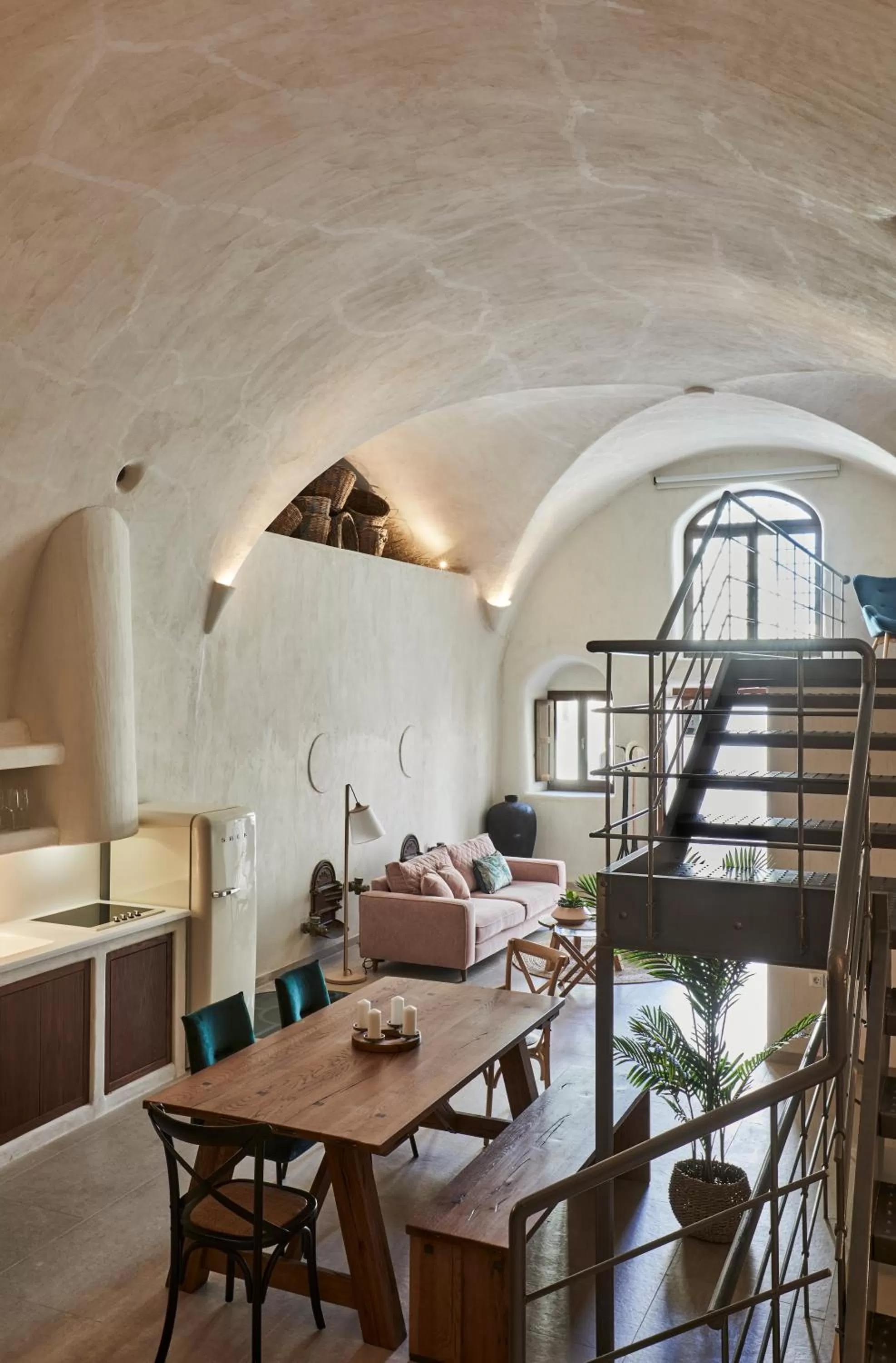 Kitchen or kitchenette, Bed in Winery Hotel 1870