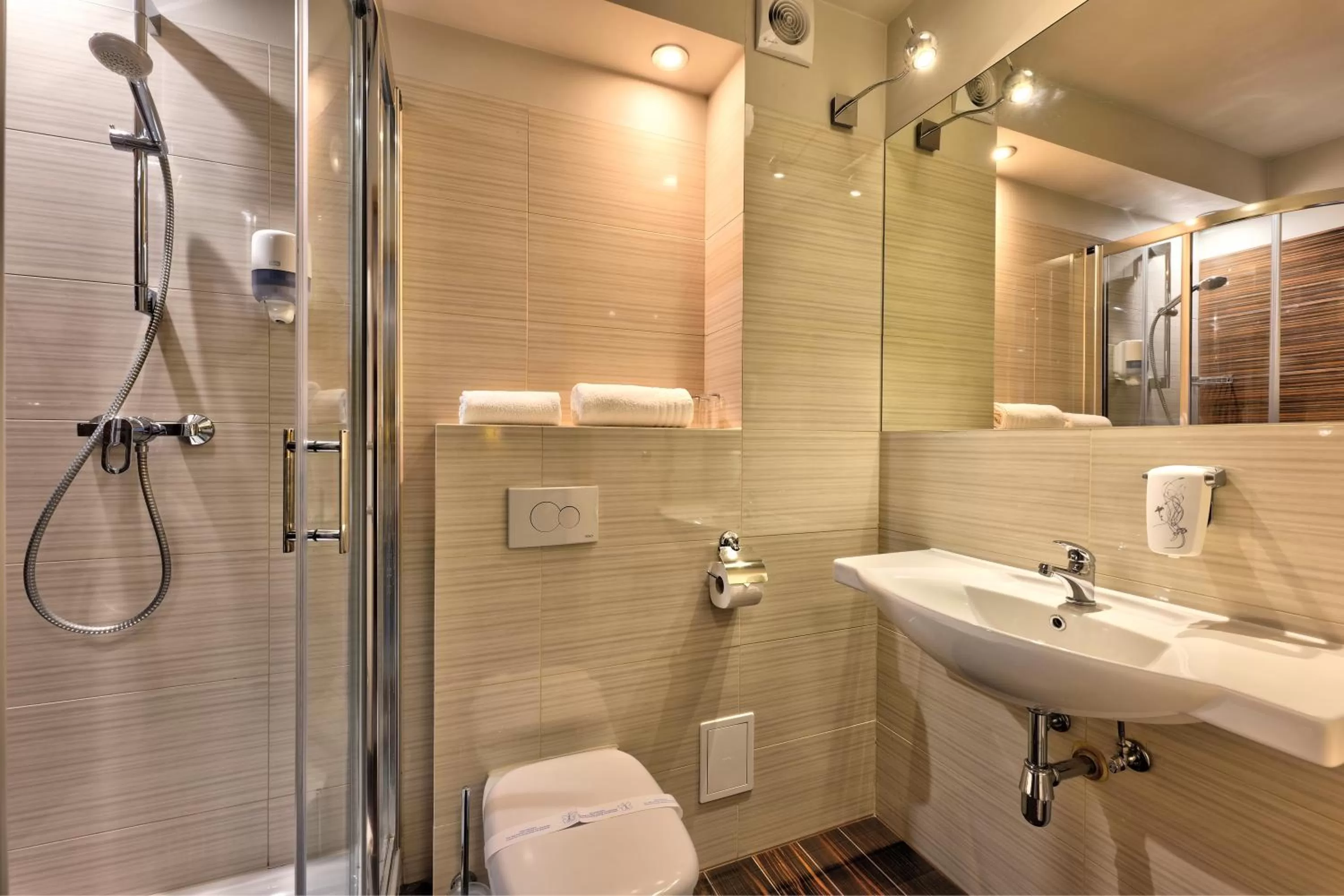 Bathroom in Hotel Leśny