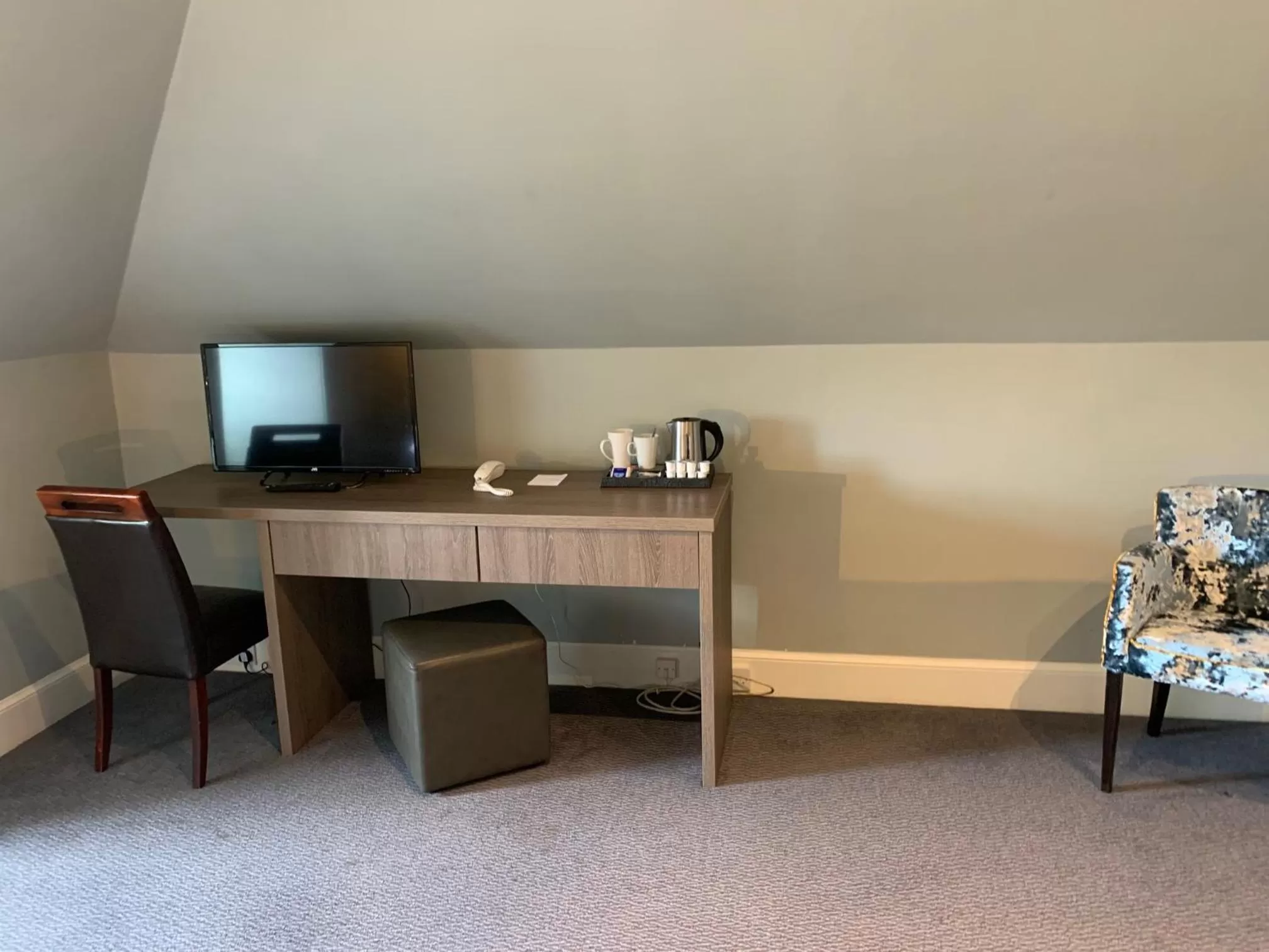 hair dresser in The Royal Hotel Elgin