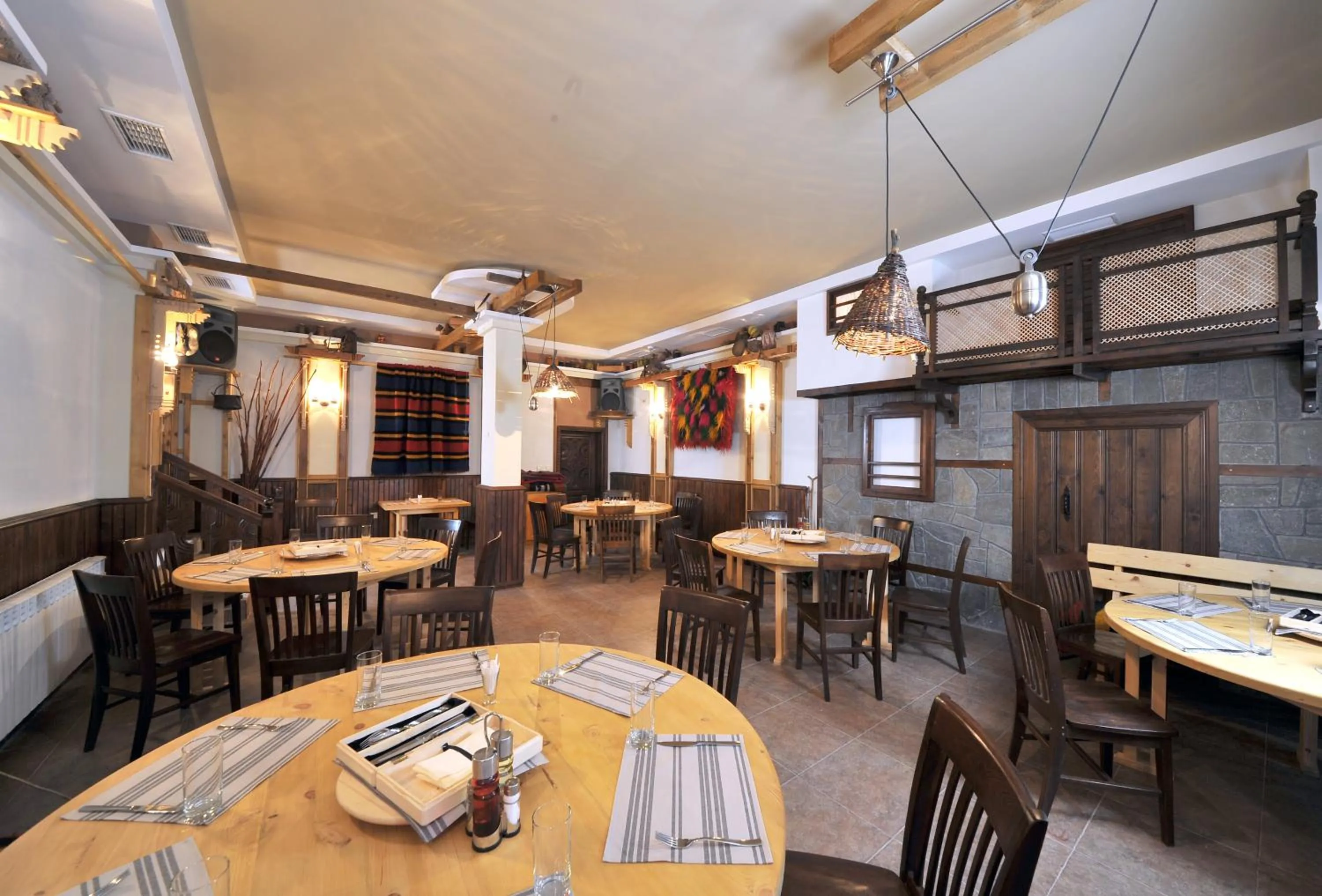 Restaurant/places to eat in Vitoshko Lale Hotel