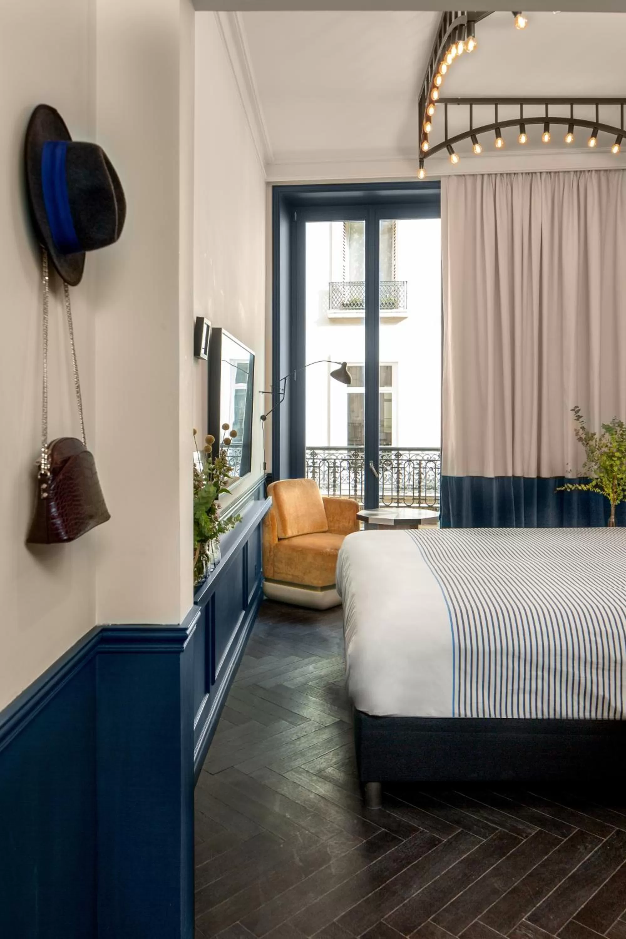 Bedroom, Bed in Chouchou Hotel