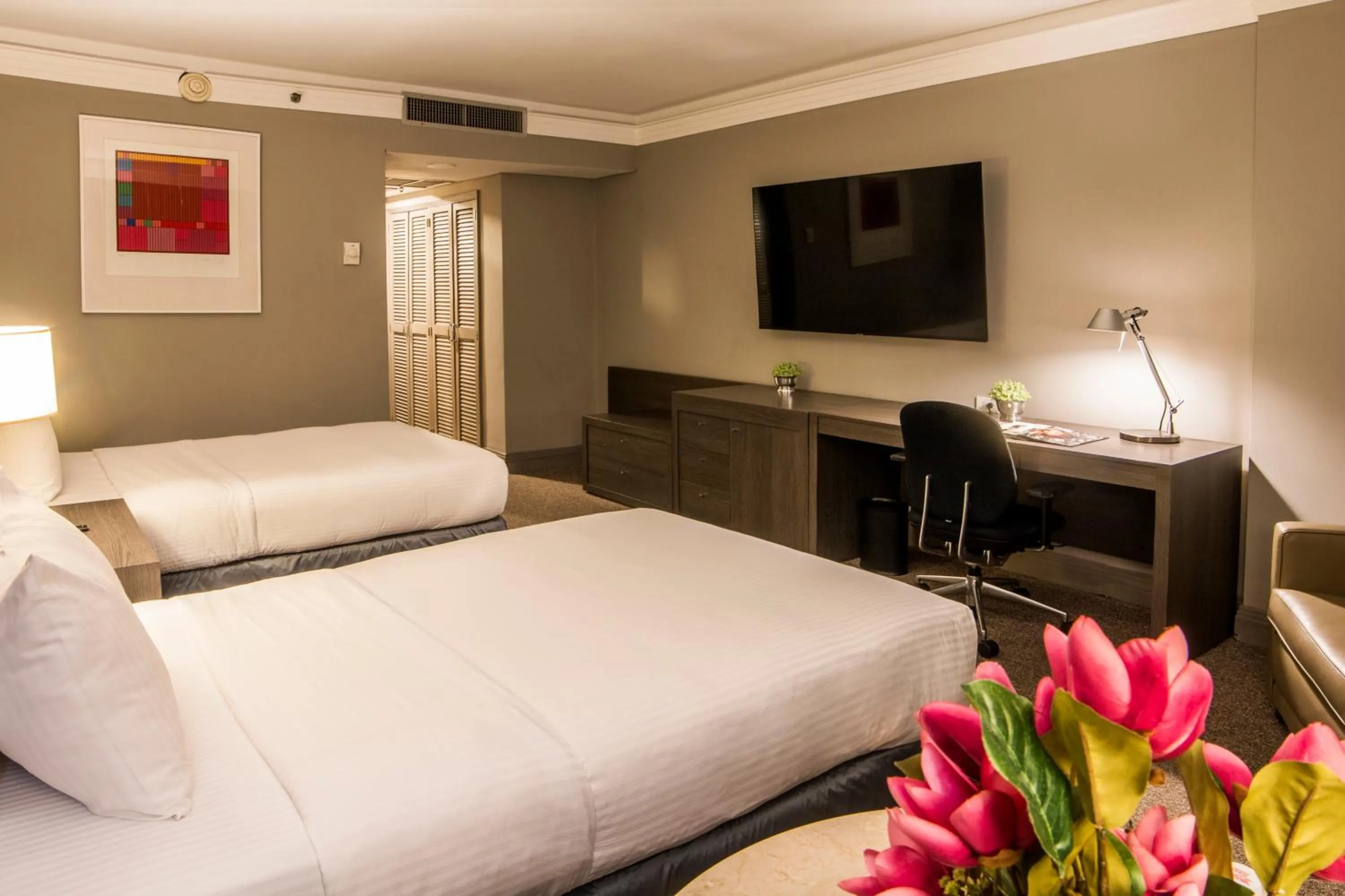 TV and multimedia in Hotel Tamanaco Caracas