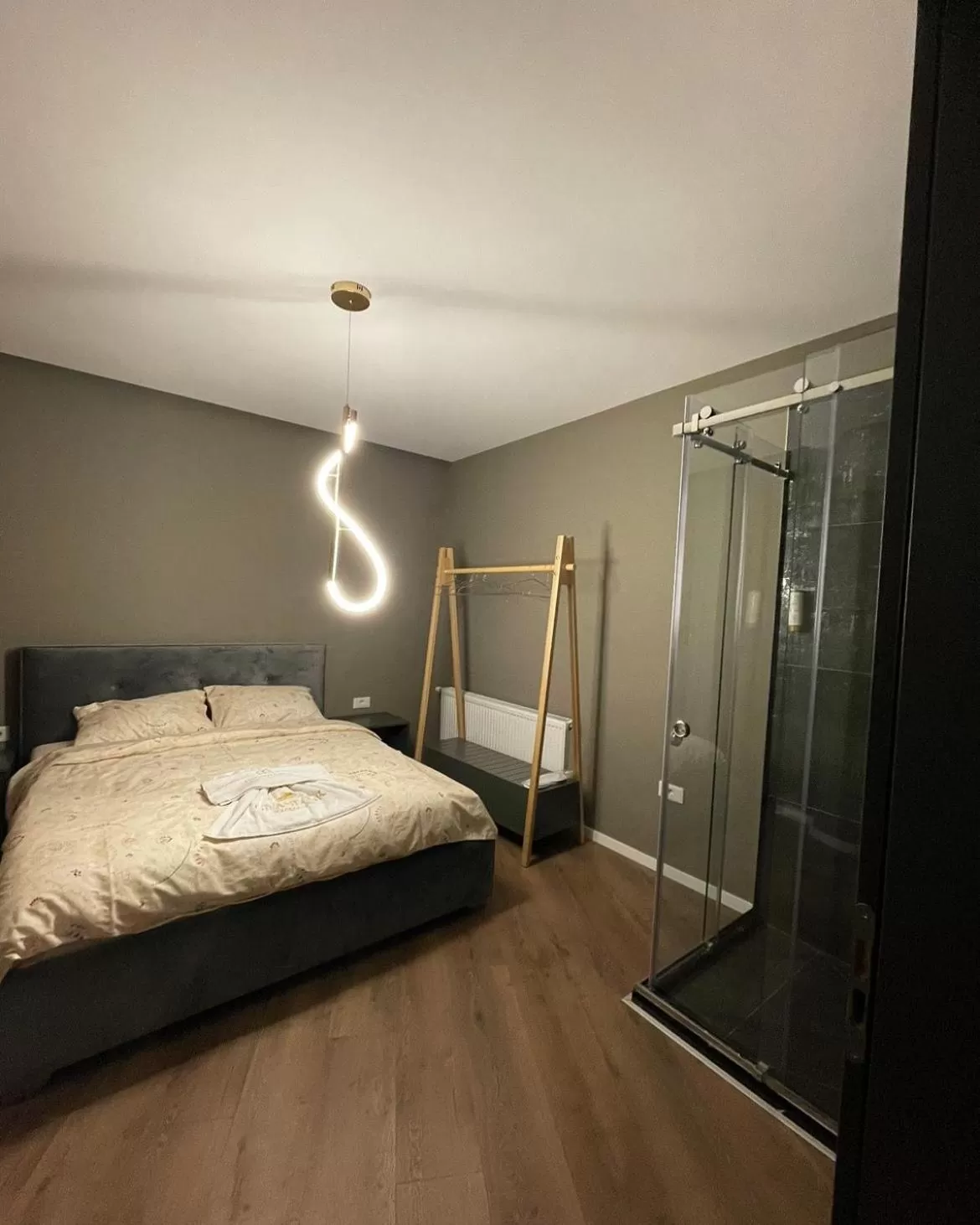 Bed in GRAND JNK Boutique Hotel