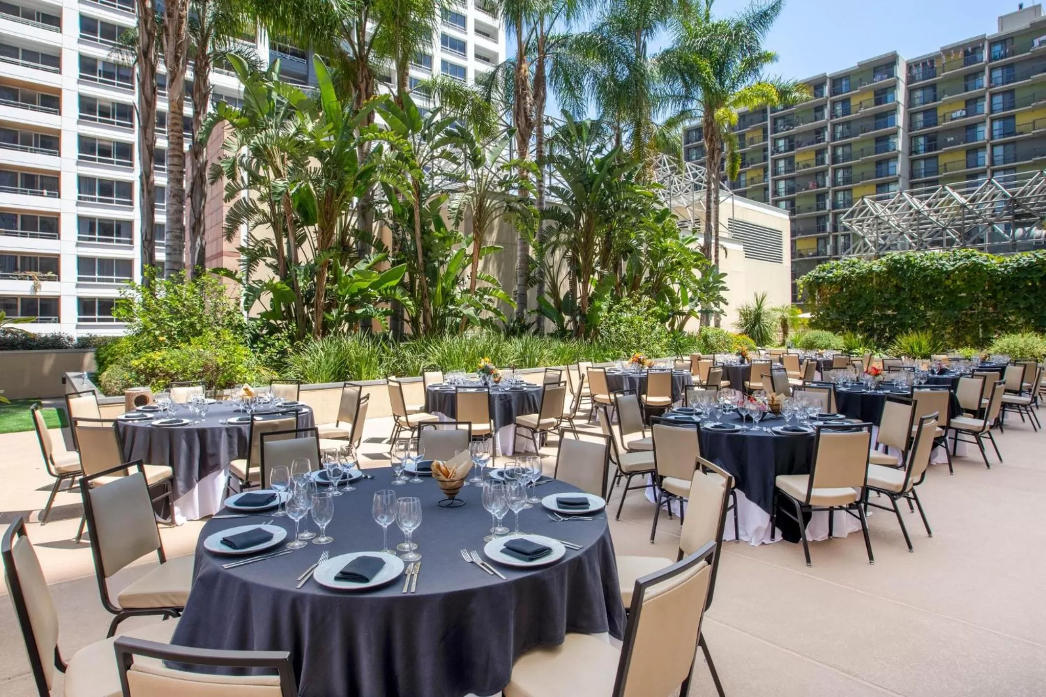 Balcony/Terrace in Omni Los Angeles Hotel
