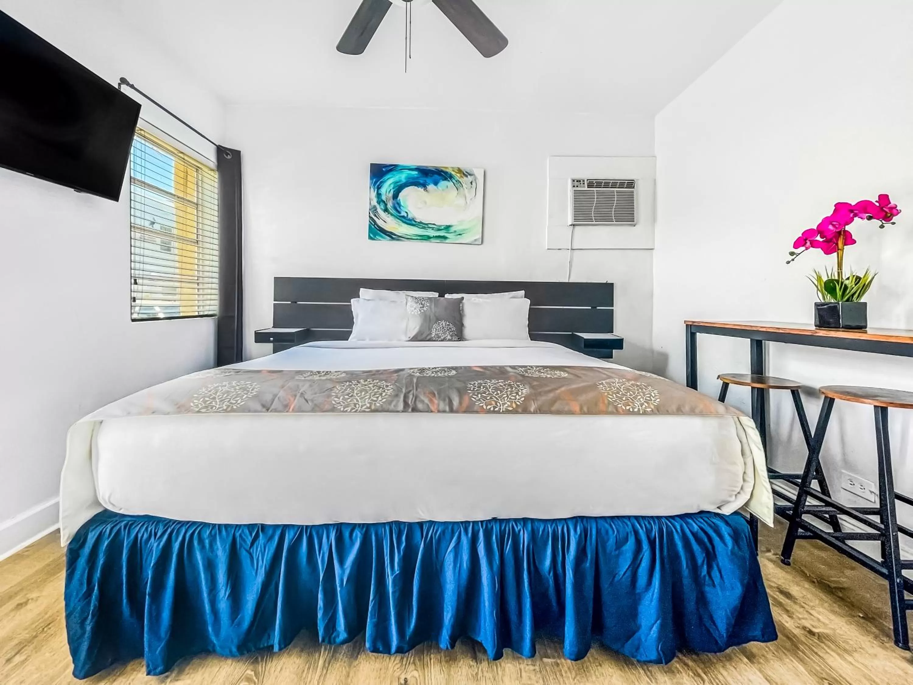 Bed in Hollywood Beach Hotels