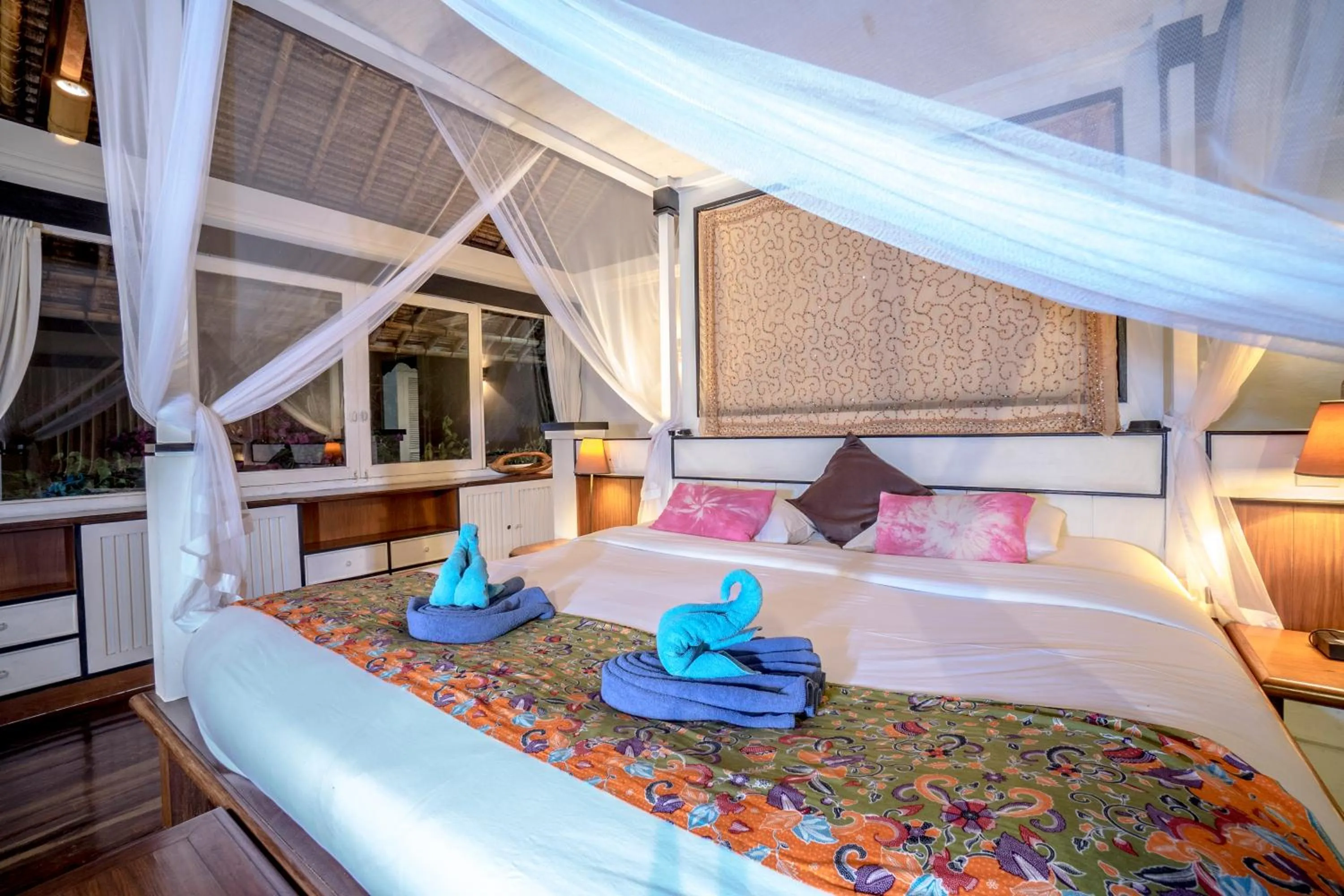 Bedroom, Bed in Gajah Biru Bungalows