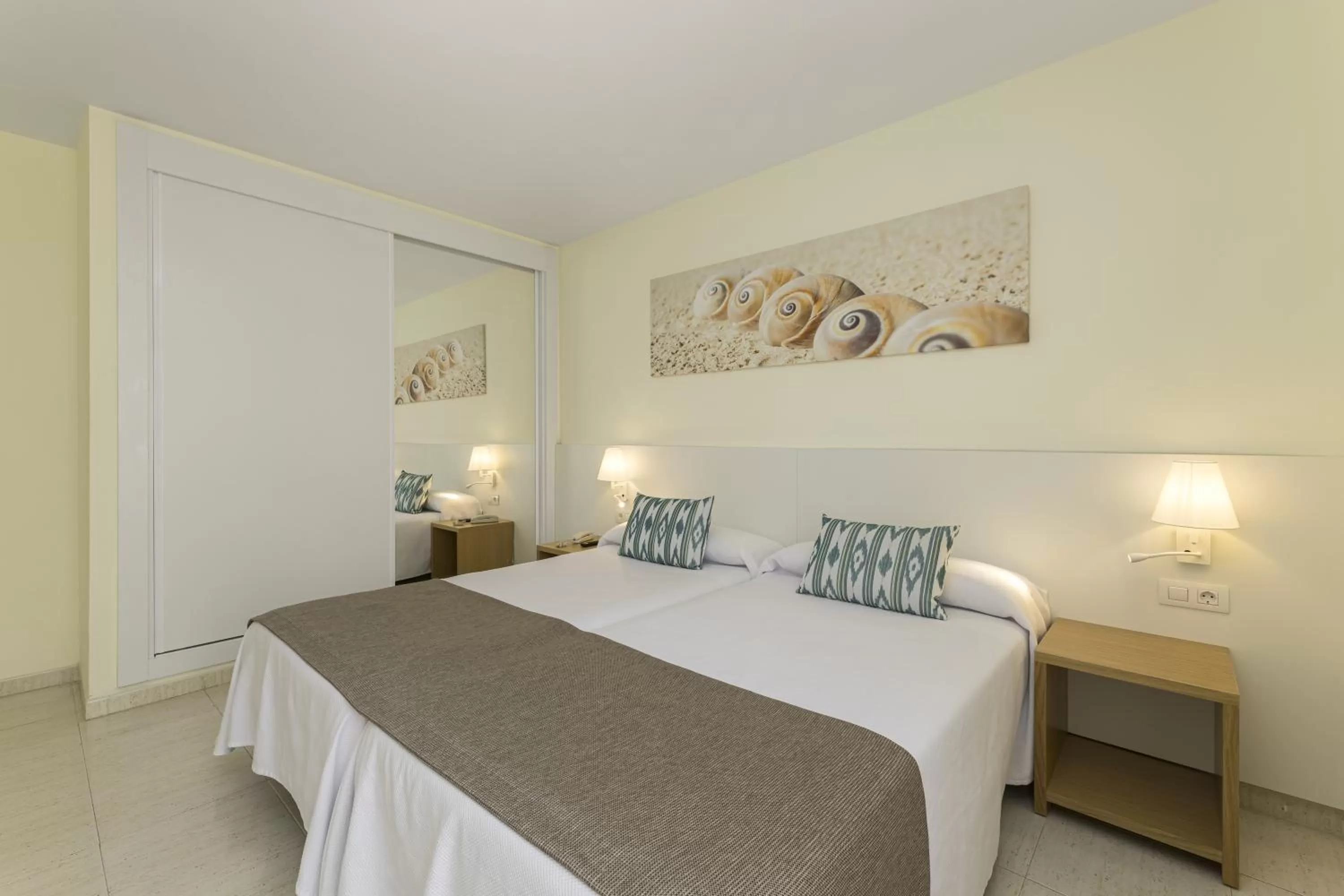 Bedroom, Bed in THB Royal