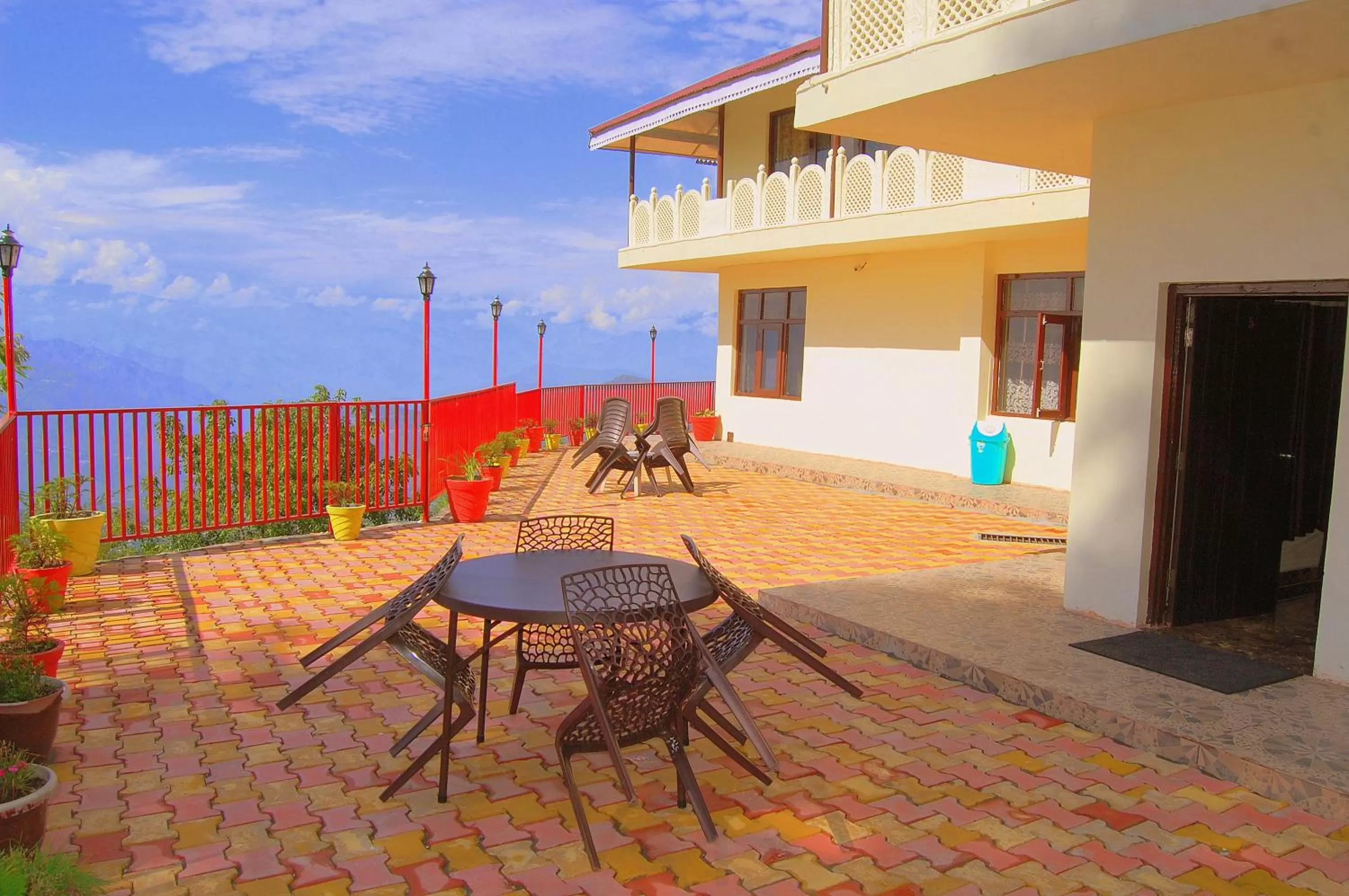 Property building in Hotel Himdhara, Dalhousie