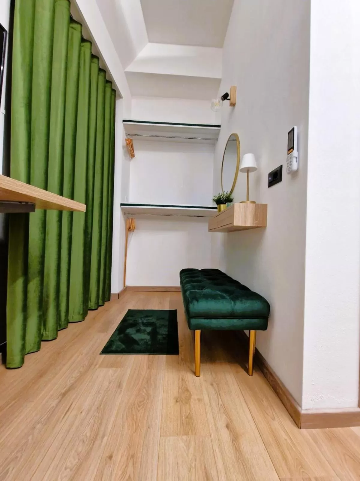 Bedroom, Kitchen/Kitchenette in B&B ONE